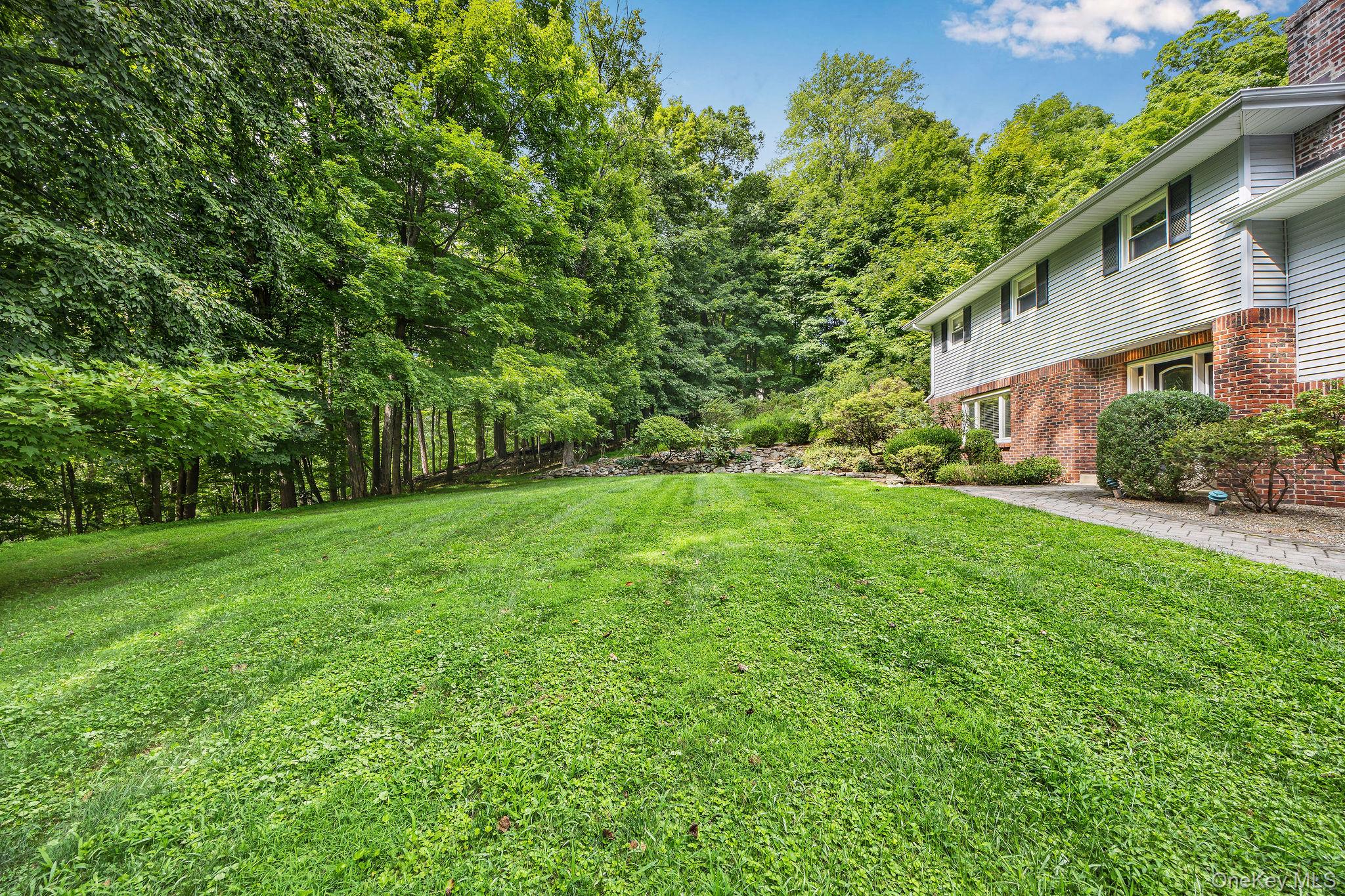 2nd image of 1007 Haverstraw Rd, Ramapo, NY 10901 | MLS# 904883