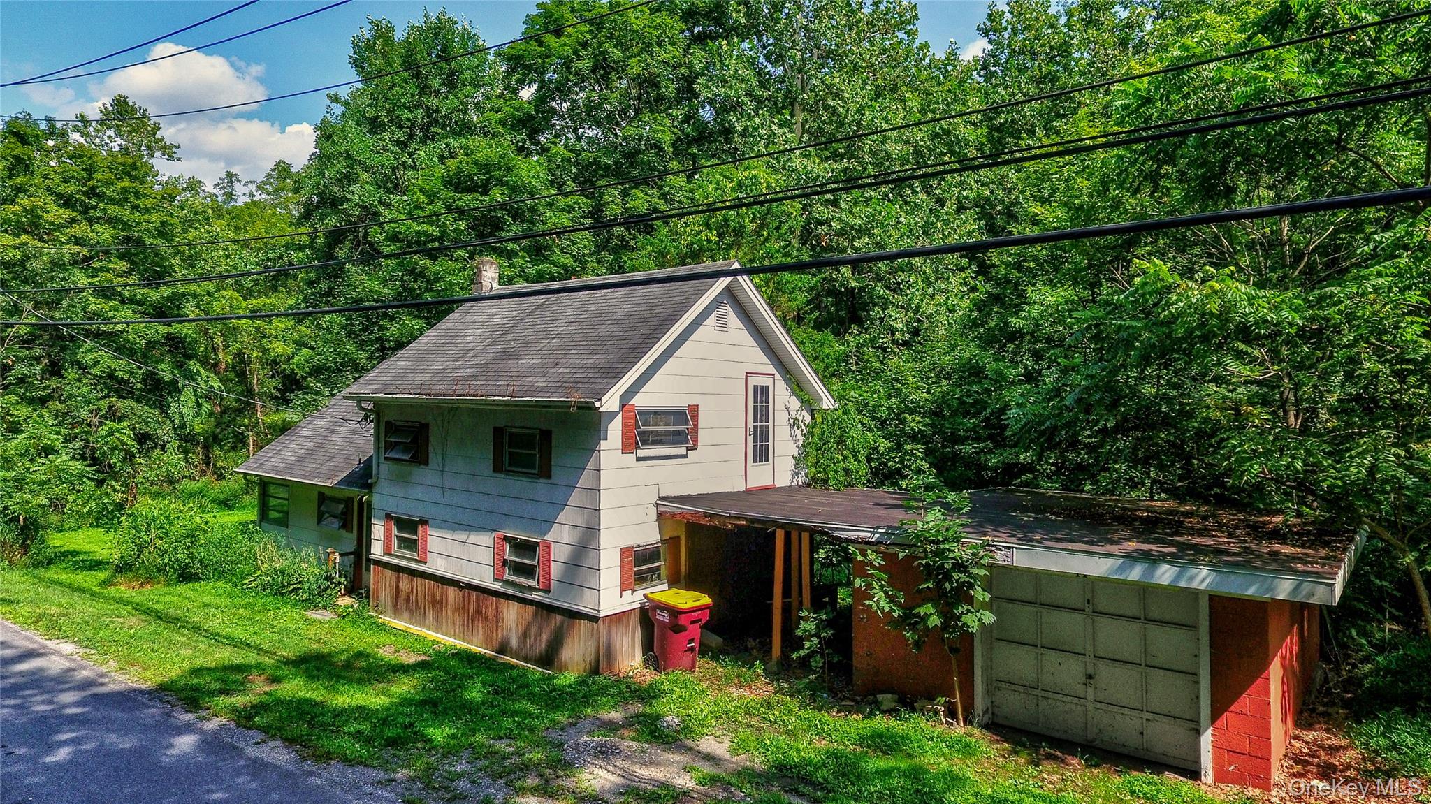 Homes for sale in Warwick (town), NY | 11 Cascade Rd, Warwick (town), NY 10990 | MLS# 904903