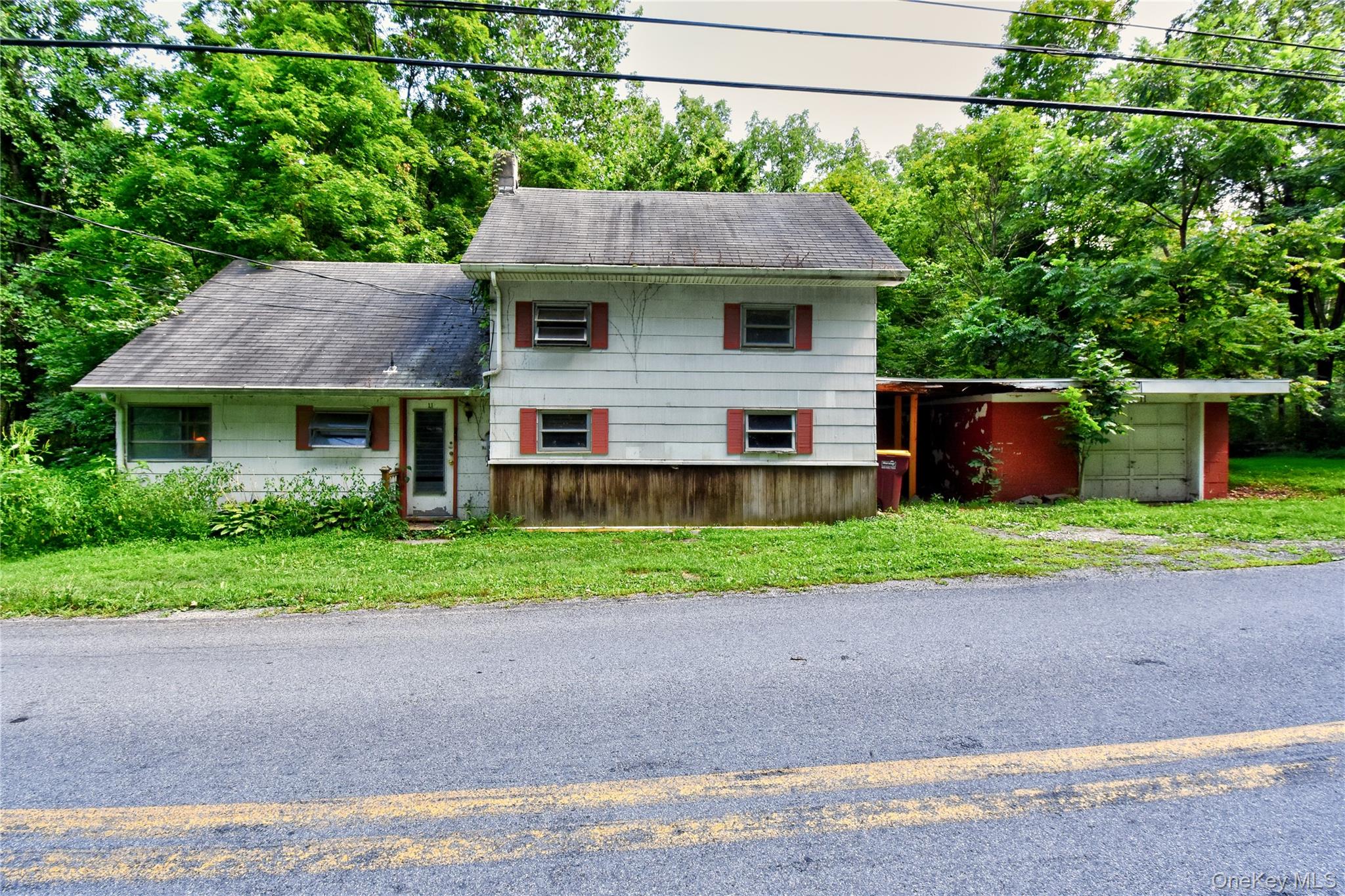 Homes for sale in Warwick (town), NY | 11 Cascade Rd, Warwick (town), NY 10990 | MLS# 904903