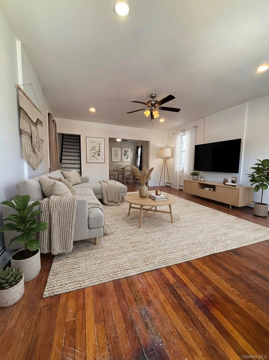 Homes for sale in New York, NY | 94 Lockman Ave, New York, NY 10303 | MLS# 909158