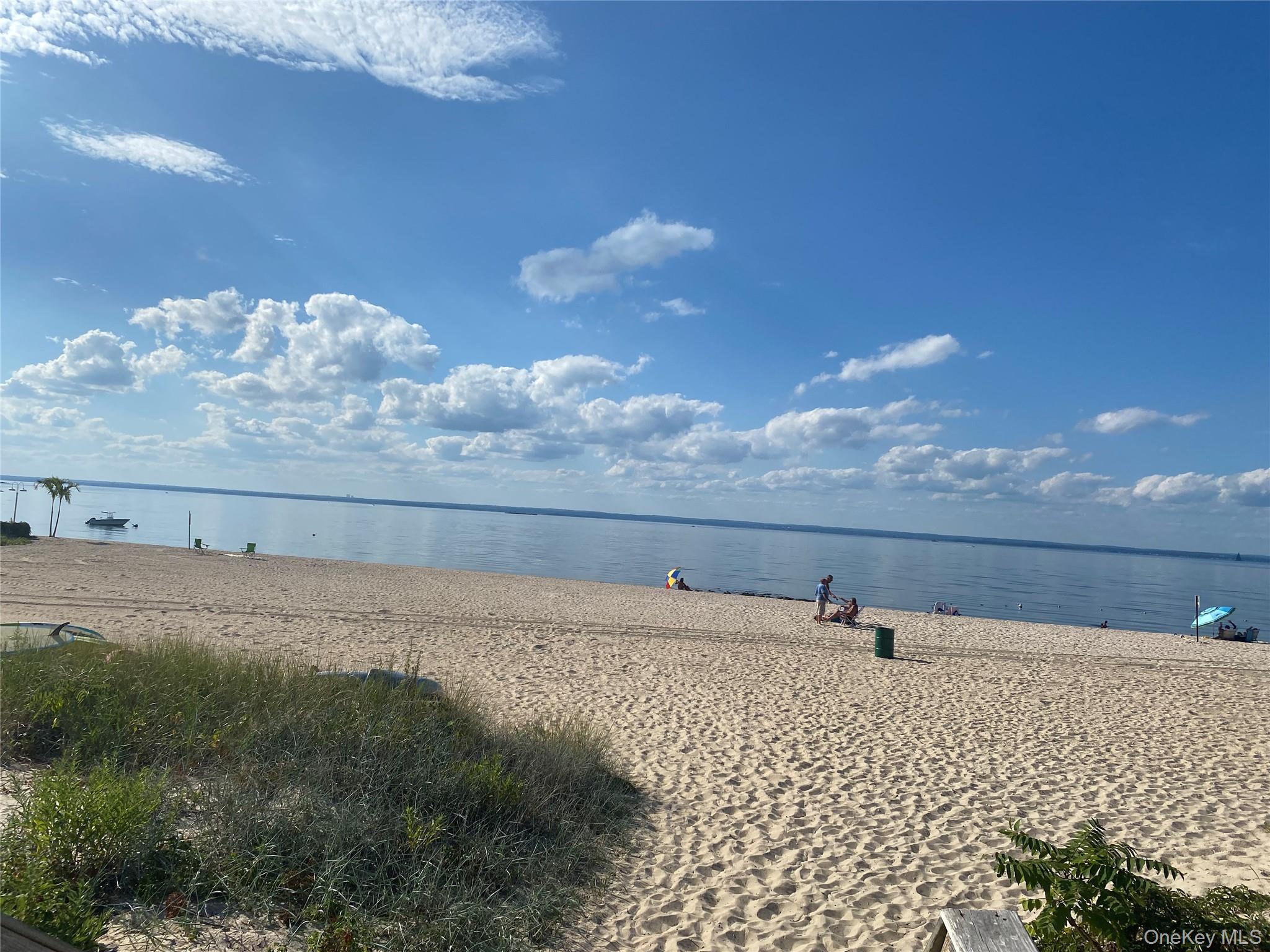 Homes for sale in Oyster Bay, NY | 5 4th Stret, Oyster Bay, NY 11709 | MLS# 910585