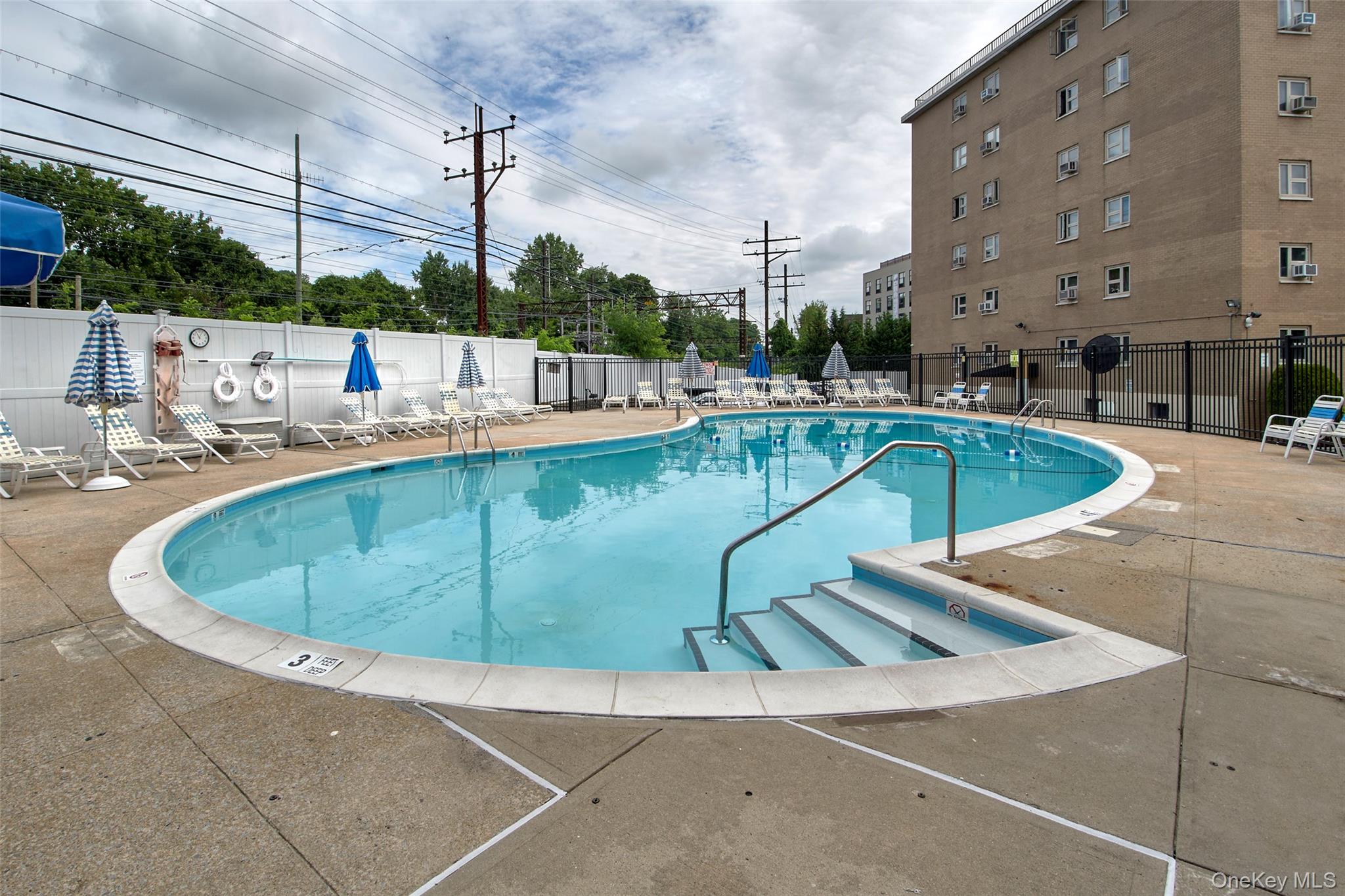 Homes for sale in Harrison, NY | 480 Halstead Ave #4V, Harrison, NY 10528 | MLS# 915868