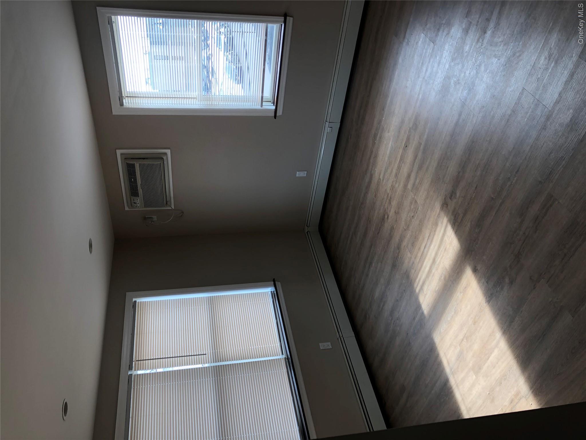 14th image of 175 Beach 113th St, New York, NY 11694 | MLS# 917340