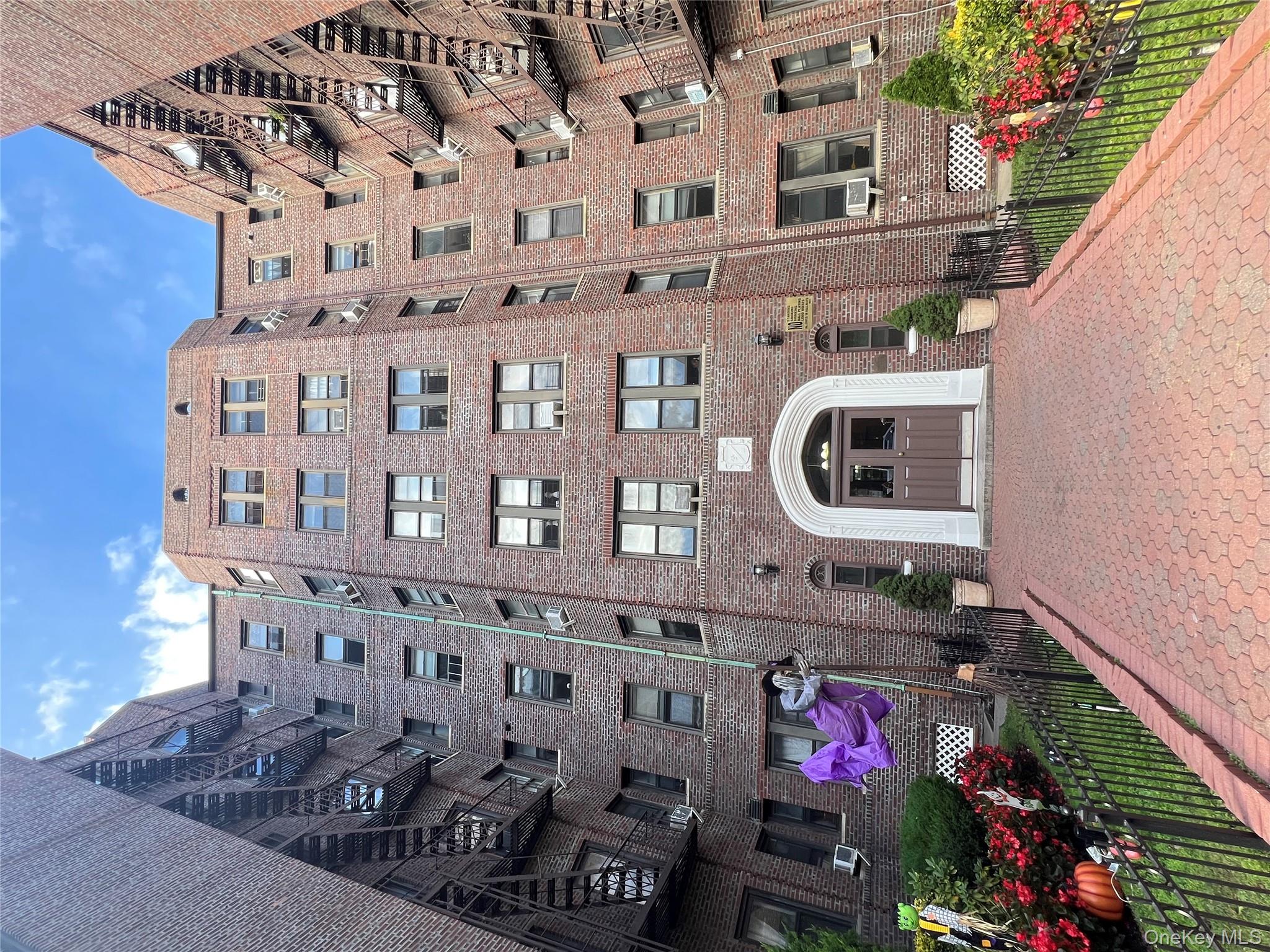 Homes for sale in New York, NY | 8009 35Th Ave #B3, New York, NY 11372 | MLS# 921020