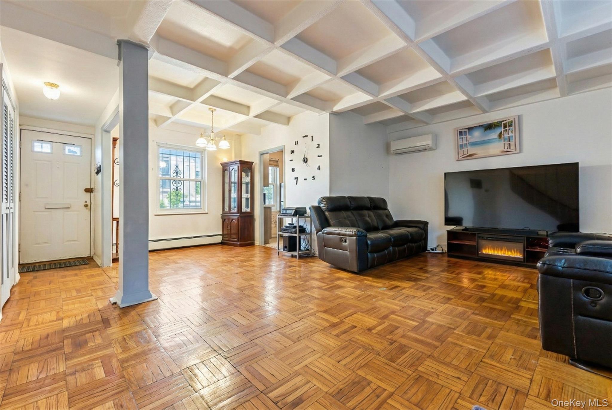 Homes for sale in New York, NY | 80-14 150 St #25B, New York, NY 11435 | MLS# 922738