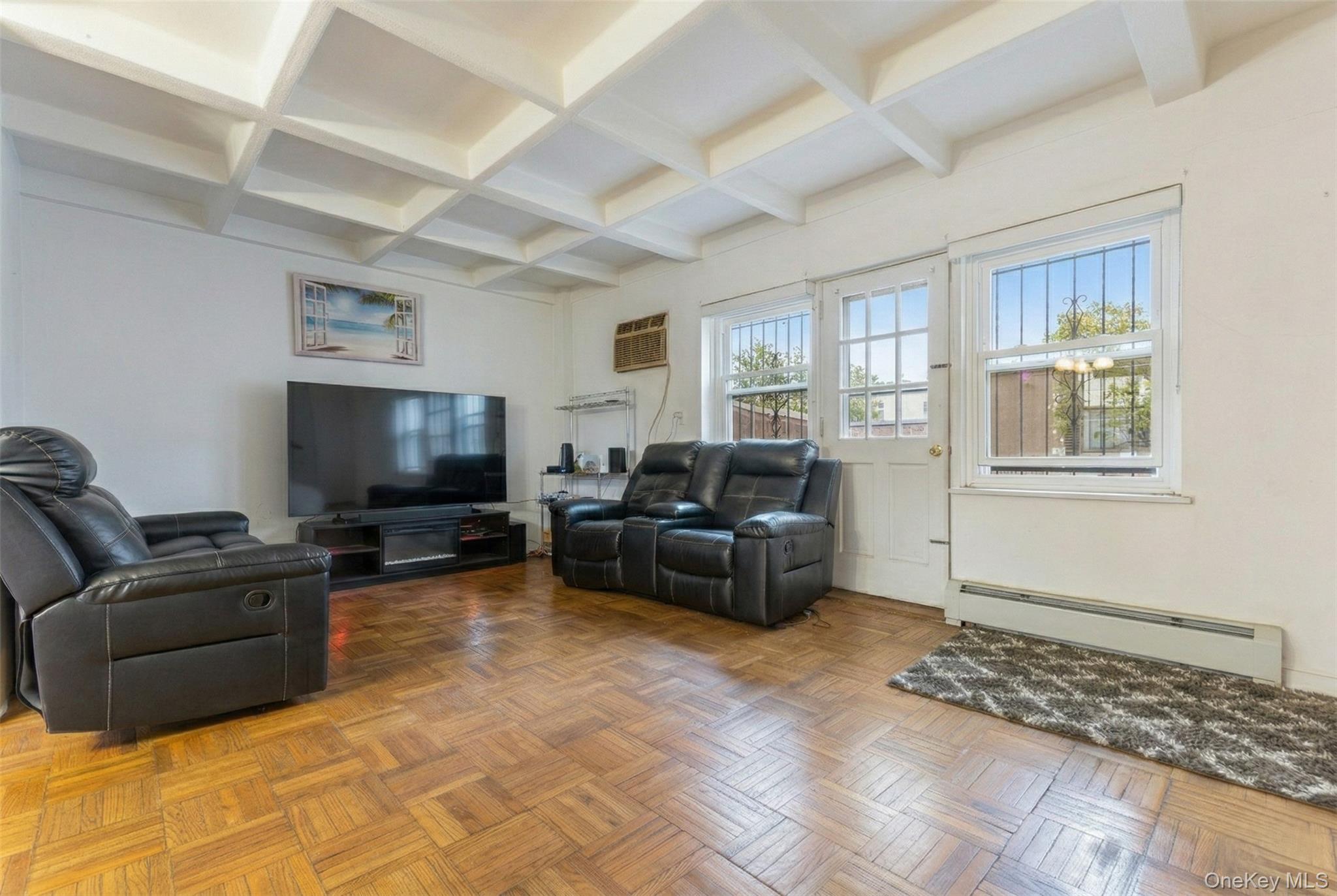 Homes for sale in New York, NY | 80-14 150 St #25B, New York, NY 11435 | MLS# 922738