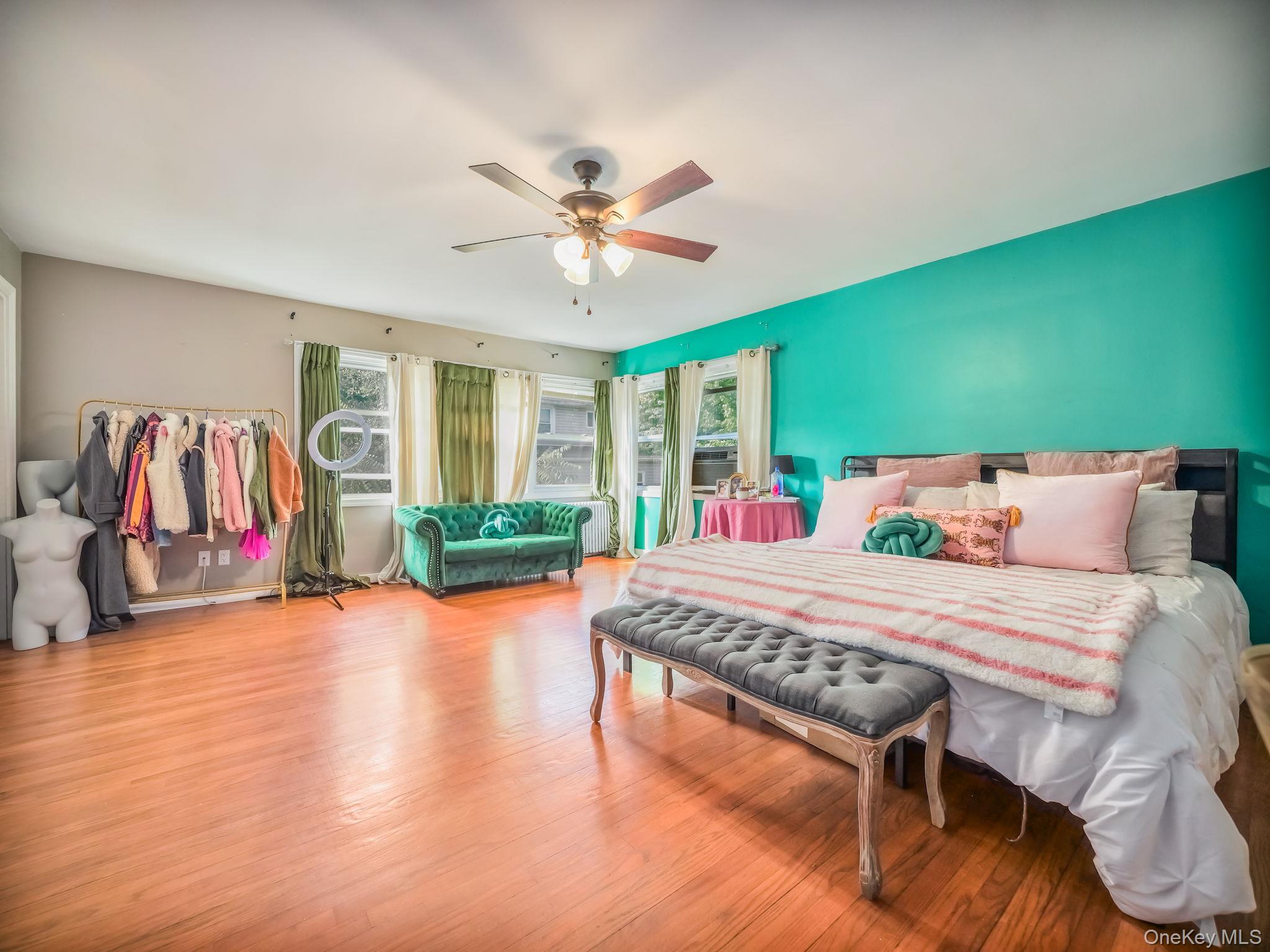 Homes for sale in Ramapo, NY | 3 S Myrtle Ave, Ramapo, NY 10977 | MLS# 922859