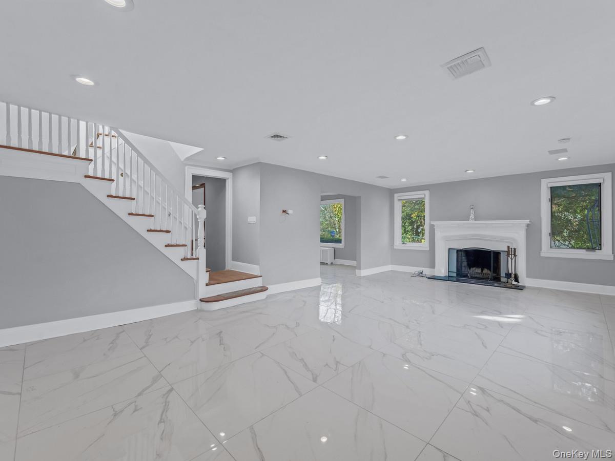 Homes for sale in North Hempstead, NY | 14 Nirvana Ave, North Hempstead, NY 11023 | MLS# 929644