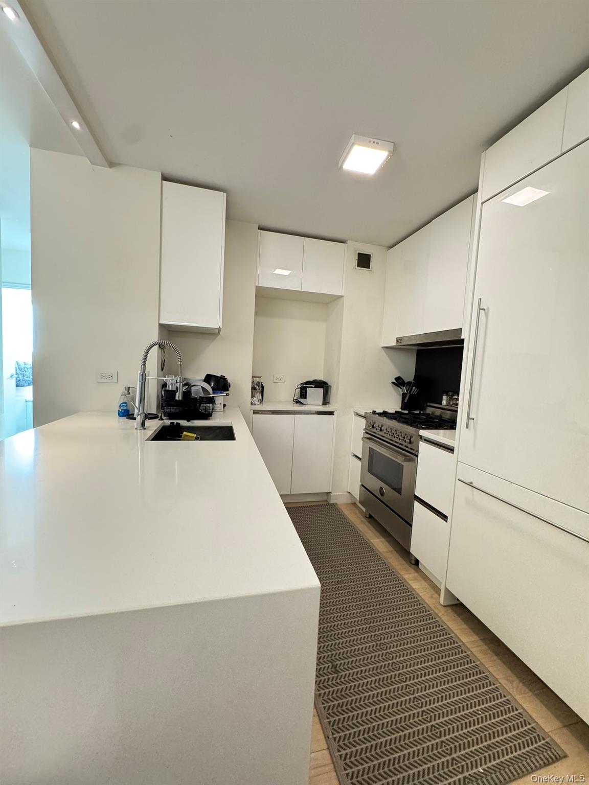 Homes for sale in New York, NY | 301 W 53rd St #9K, New York, NY 10019 | MLS# 931119