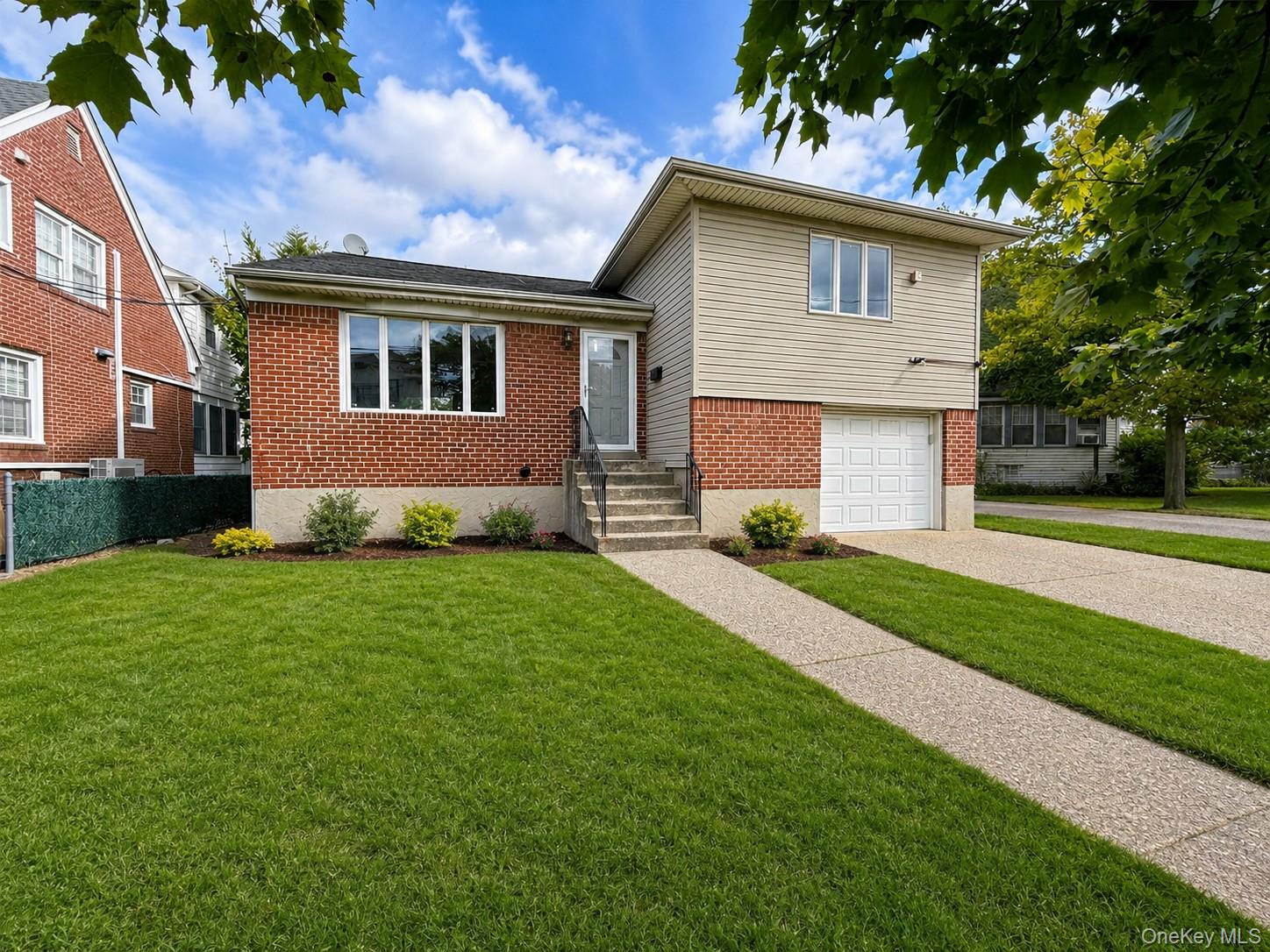 1st image of 324 Buckingham Rd, Hempstead, NY 11516 | MLS# 932865