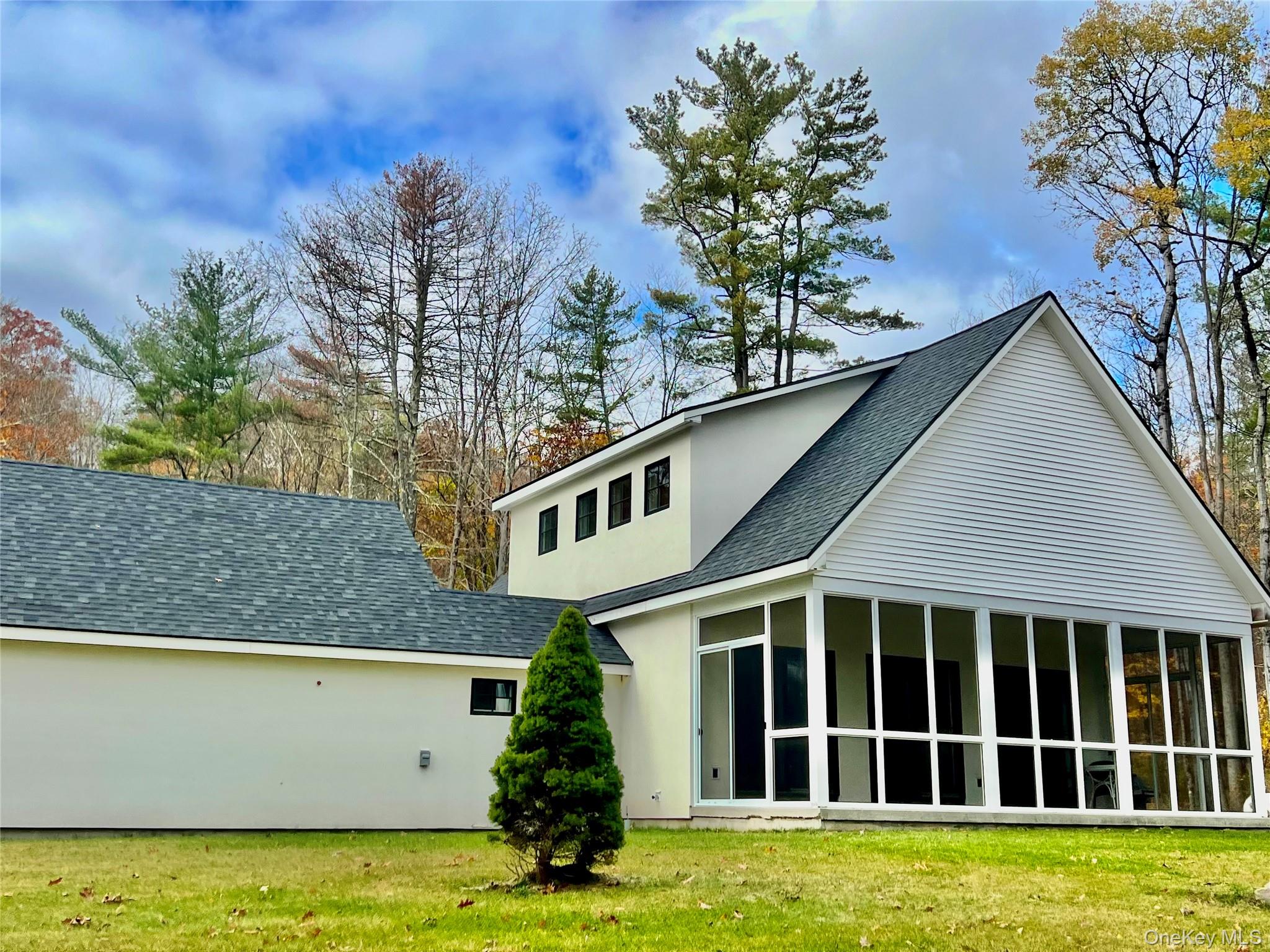 Homes for sale in Greenville, NY | 674 Sunny Hill Rd, Greenville, NY 12083 | MLS# 932978