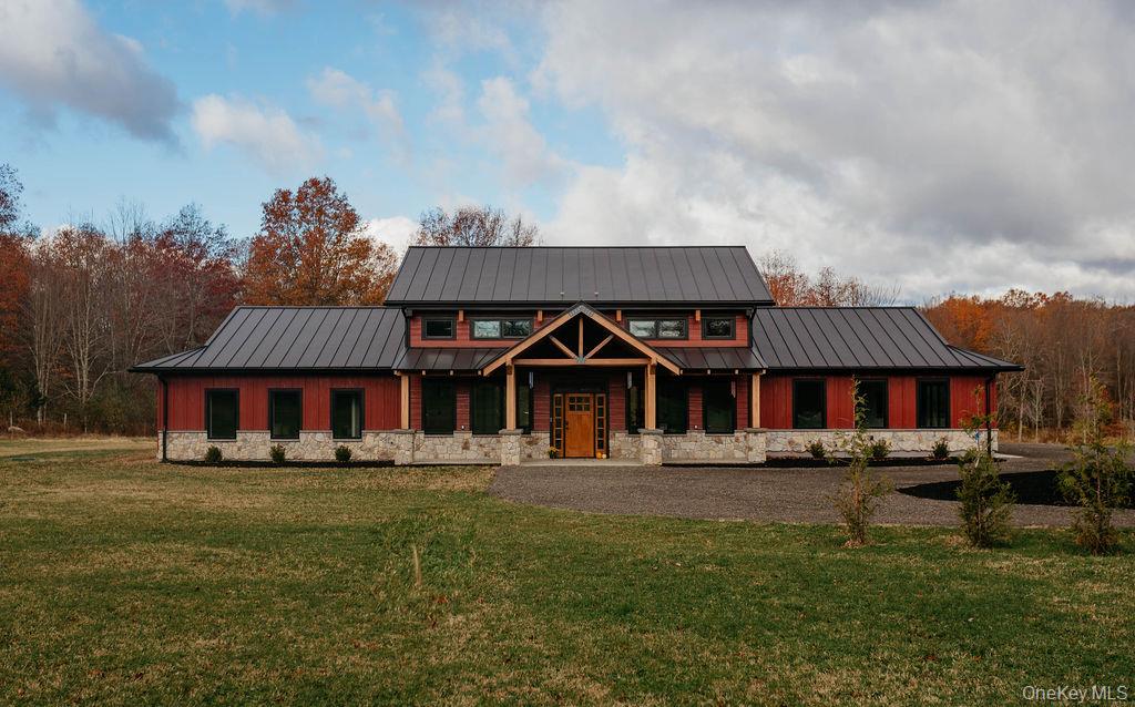 Homes for sale in Gardiner, NY | 1248 Albany Post Rd, Gardiner, NY 12525 | MLS# 934086