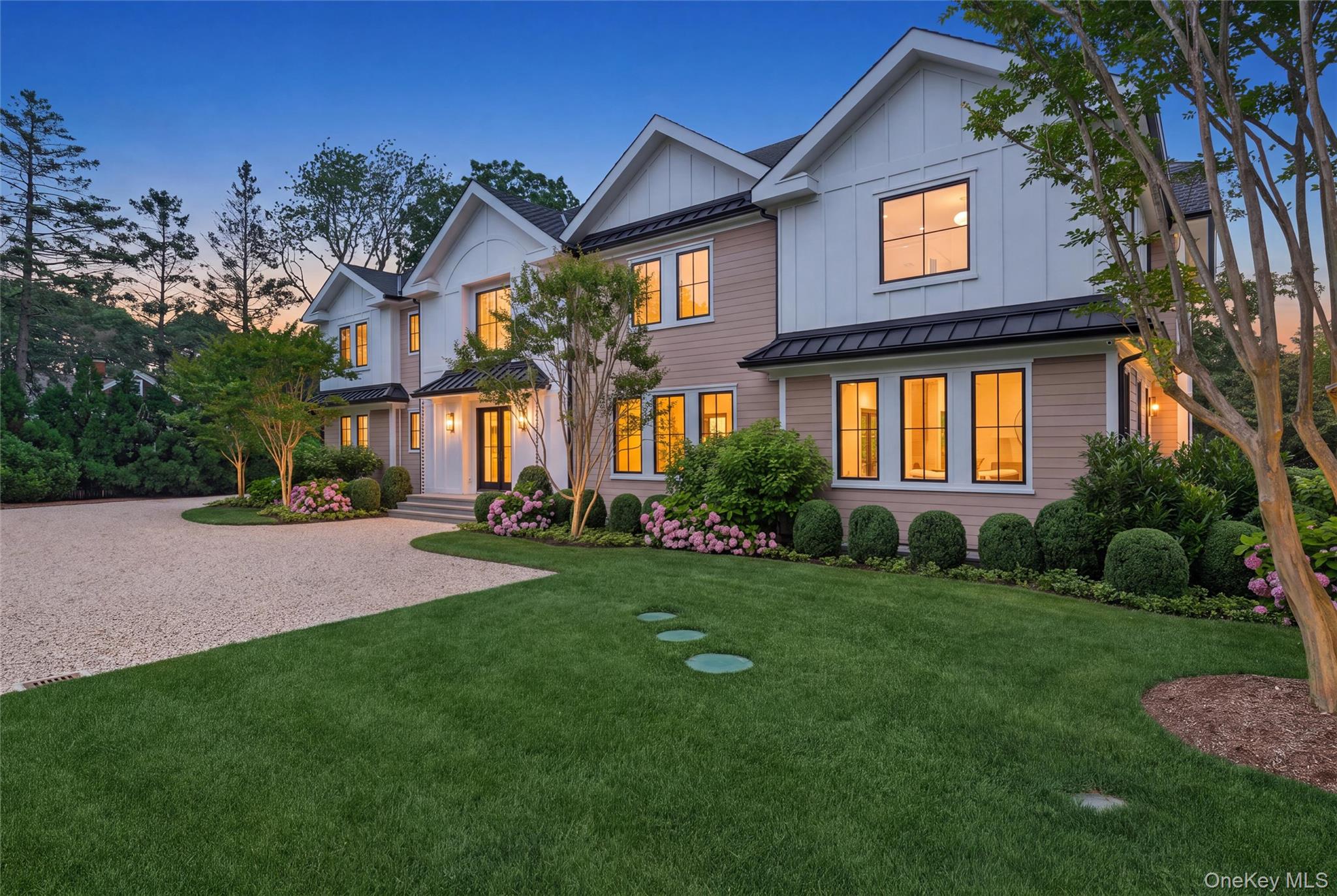 3rd image of 158 Cobb Rd, Southampton, NY 11976 | MLS# 937172