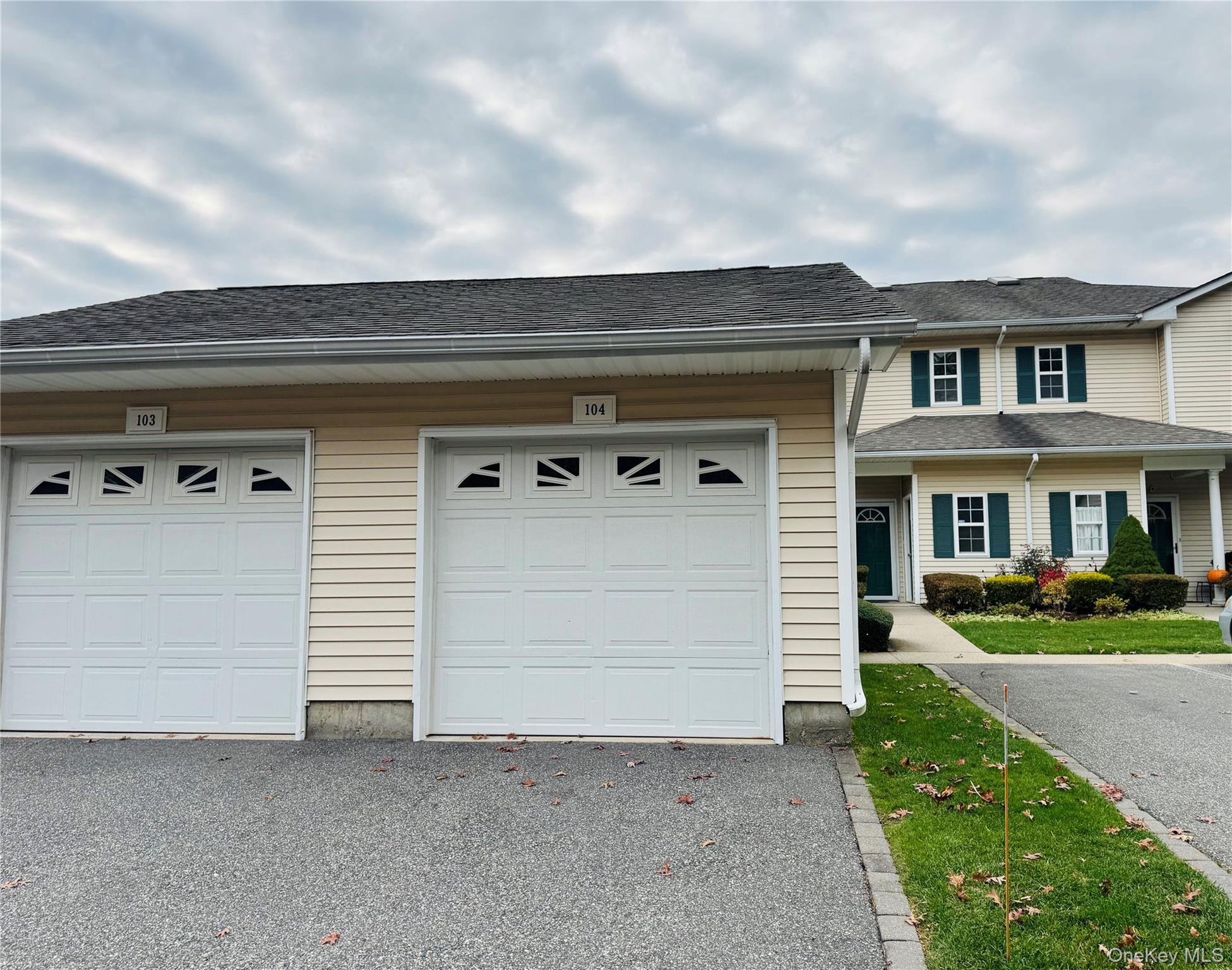 Homes for sale in Southampton, NY | 104 Aerie Way, Southampton, NY 11942 | MLS# 938602