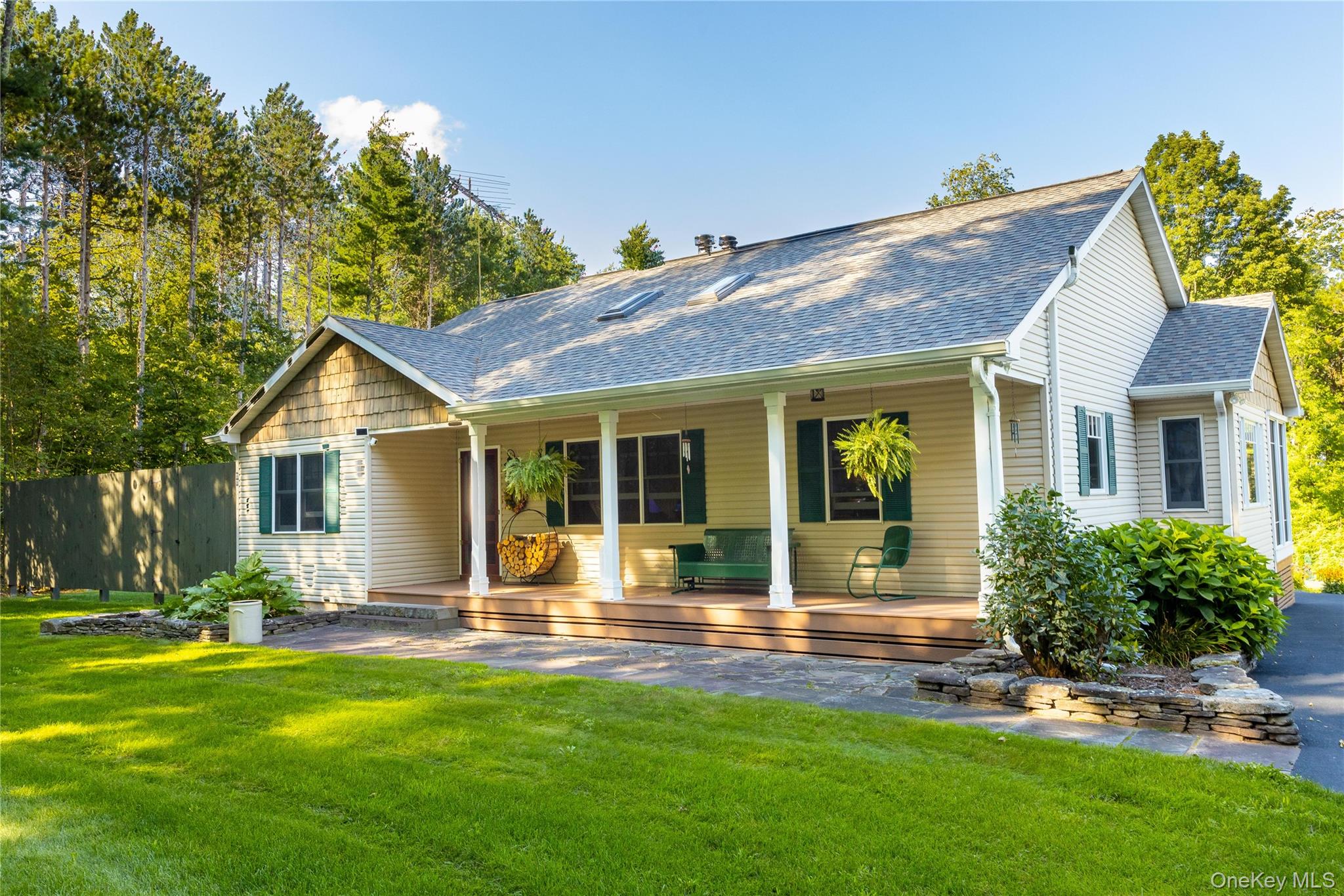 Homes for sale in Cairo, NY | 596 Joseph Chadderdon Rd, Cairo, NY 12413 | MLS# 941723