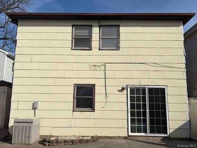 Homes for sale in New York, NY | 94 Joline Ave, New York, NY 10307 | MLS# 943152