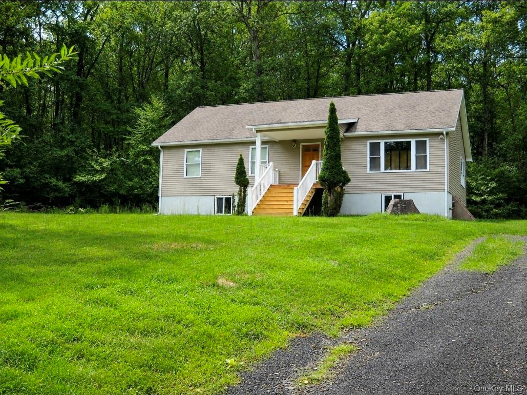 1st image of 76 Wynkoop Dr, Kerhonkson, NY 12446 | MLS# 944481