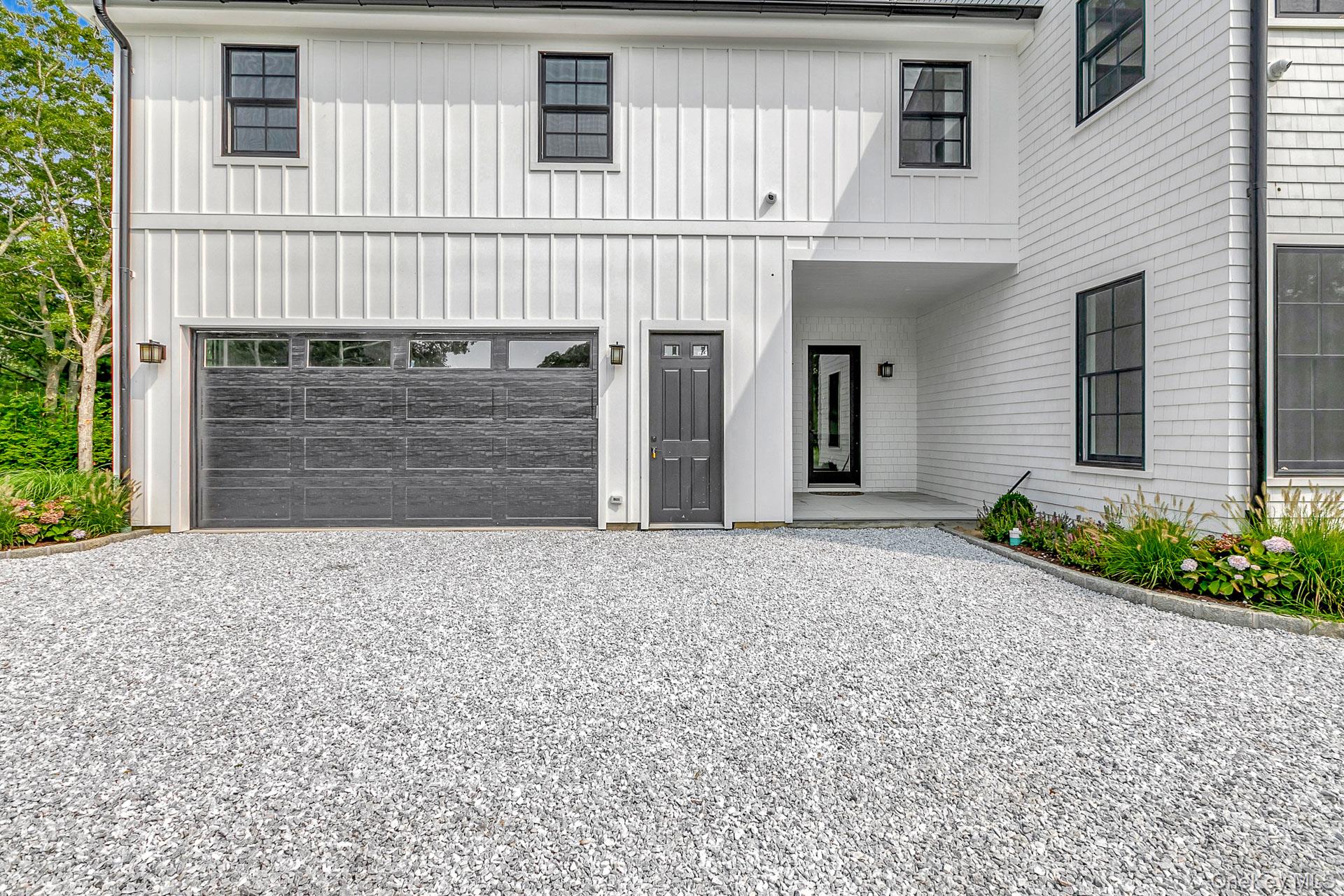 4th image of 66 Peters Ln, Westhampton Beach, NY 11978 | MLS# 947101