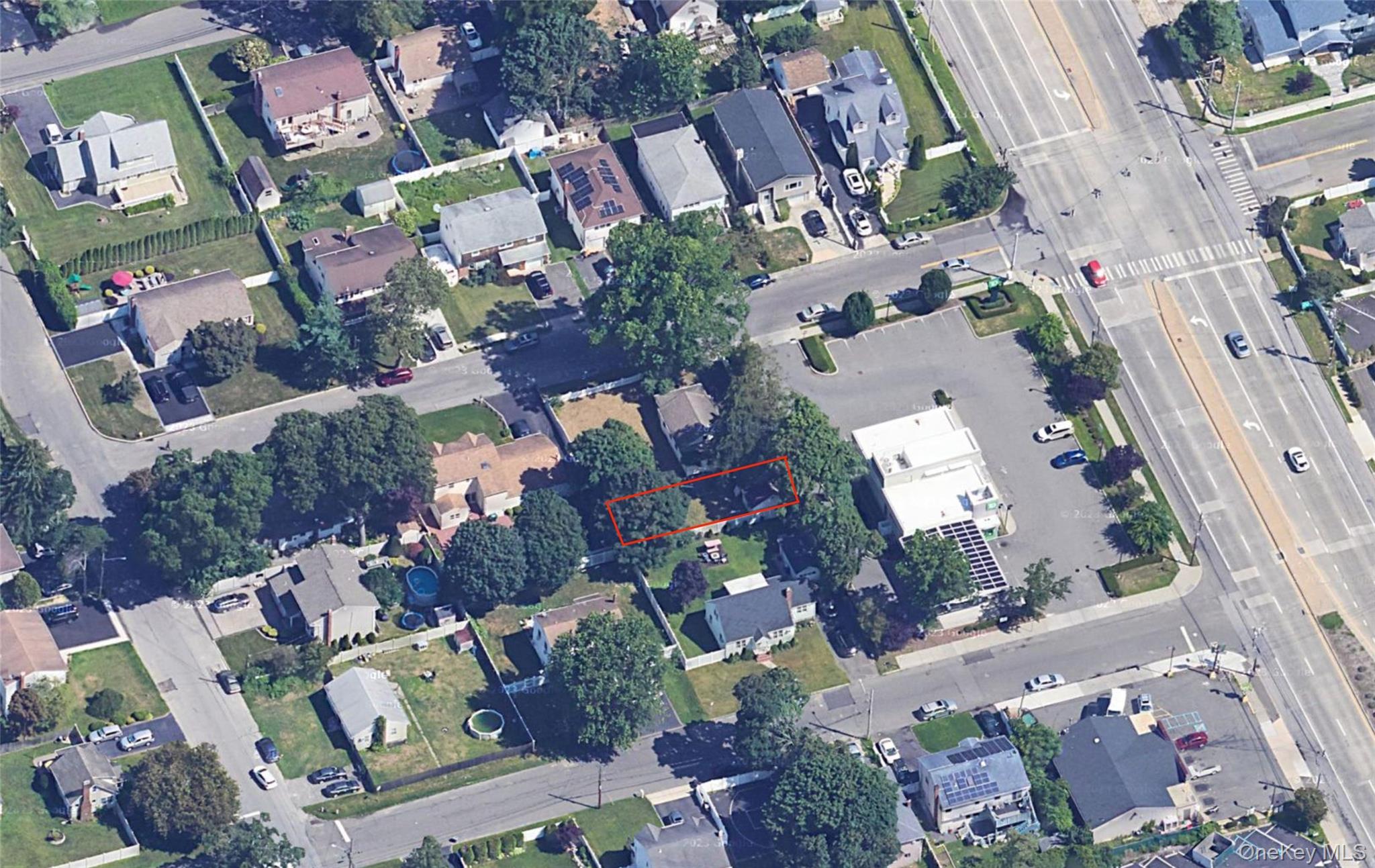 Homes for sale in Babylon, NY | Kenmore St, Babylon, NY 11729 | MLS# 947207