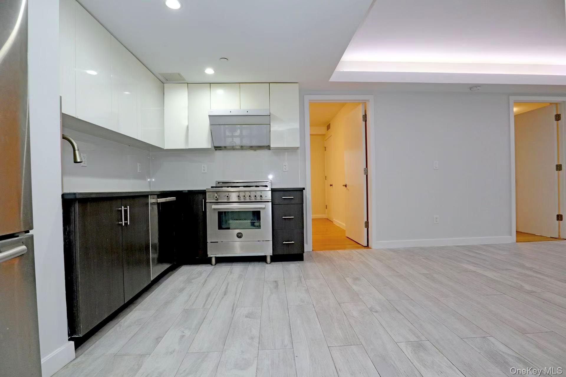4th image of 15815 Union Turnpike #3B, New York, NY 11366 | MLS# 947410