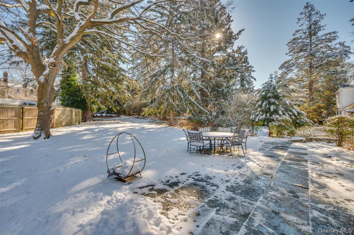 Homes for sale in Rye City, NY | 525 Milton Rd, Rye City, NY 10580 | MLS# 947860