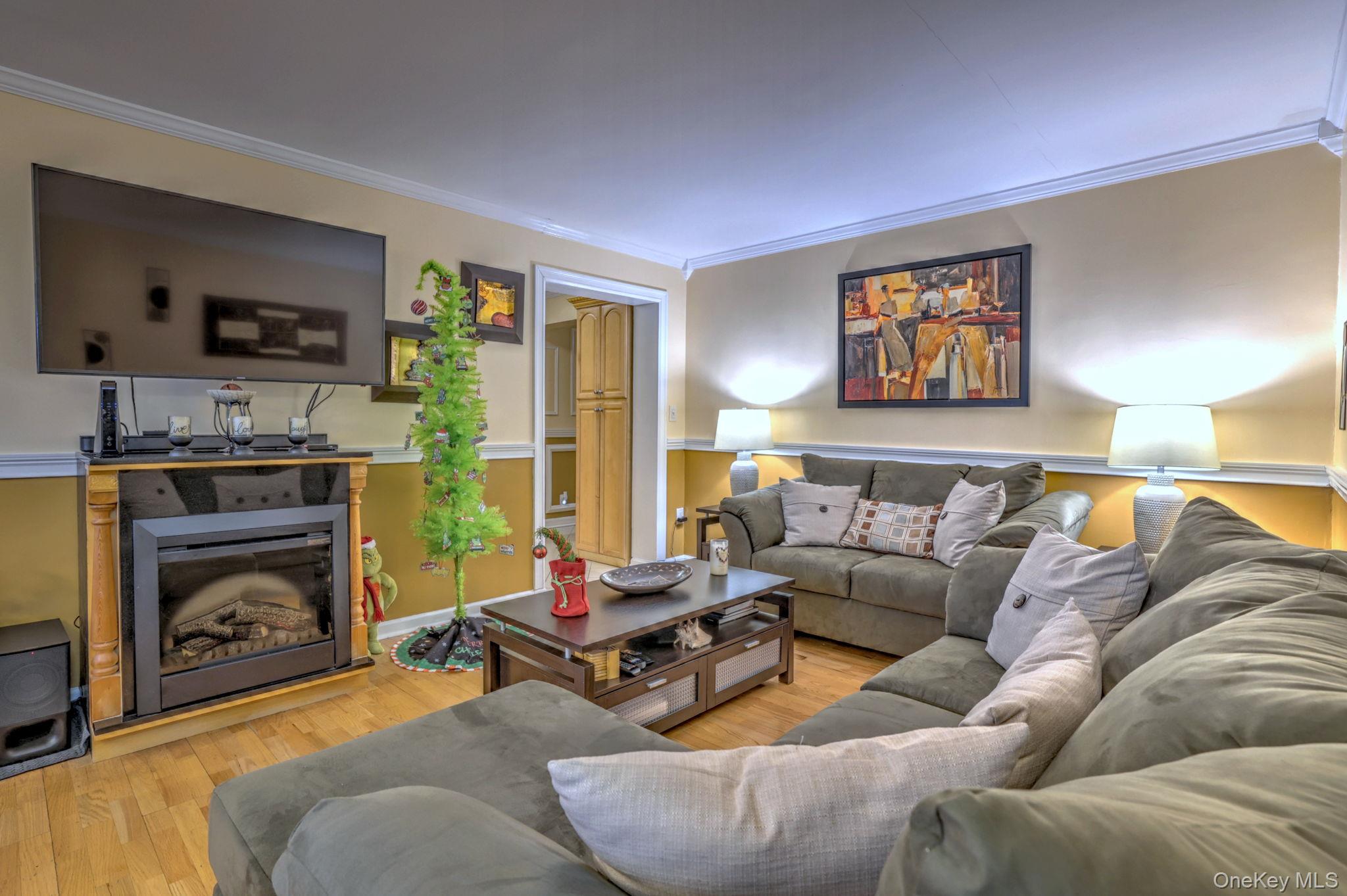 2nd image of 450 Pelham Rd #3B, New Rochelle, NY 10805 | MLS# 947991