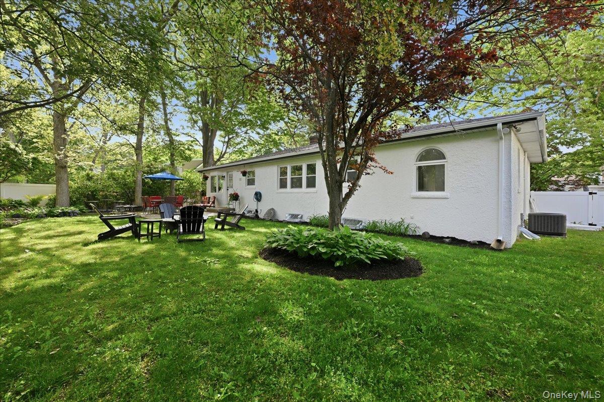 Homes for sale in Oyster Bay, NY | 241 Commonwealth Ave, Oyster Bay, NY 11758 | MLS# 948241