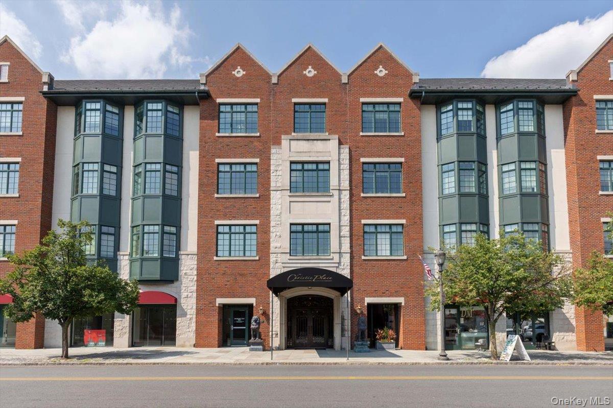 Homes for sale in Scarsdale, NY | 1 Christie Pl #402E, Scarsdale, NY 10583 | MLS# 948463