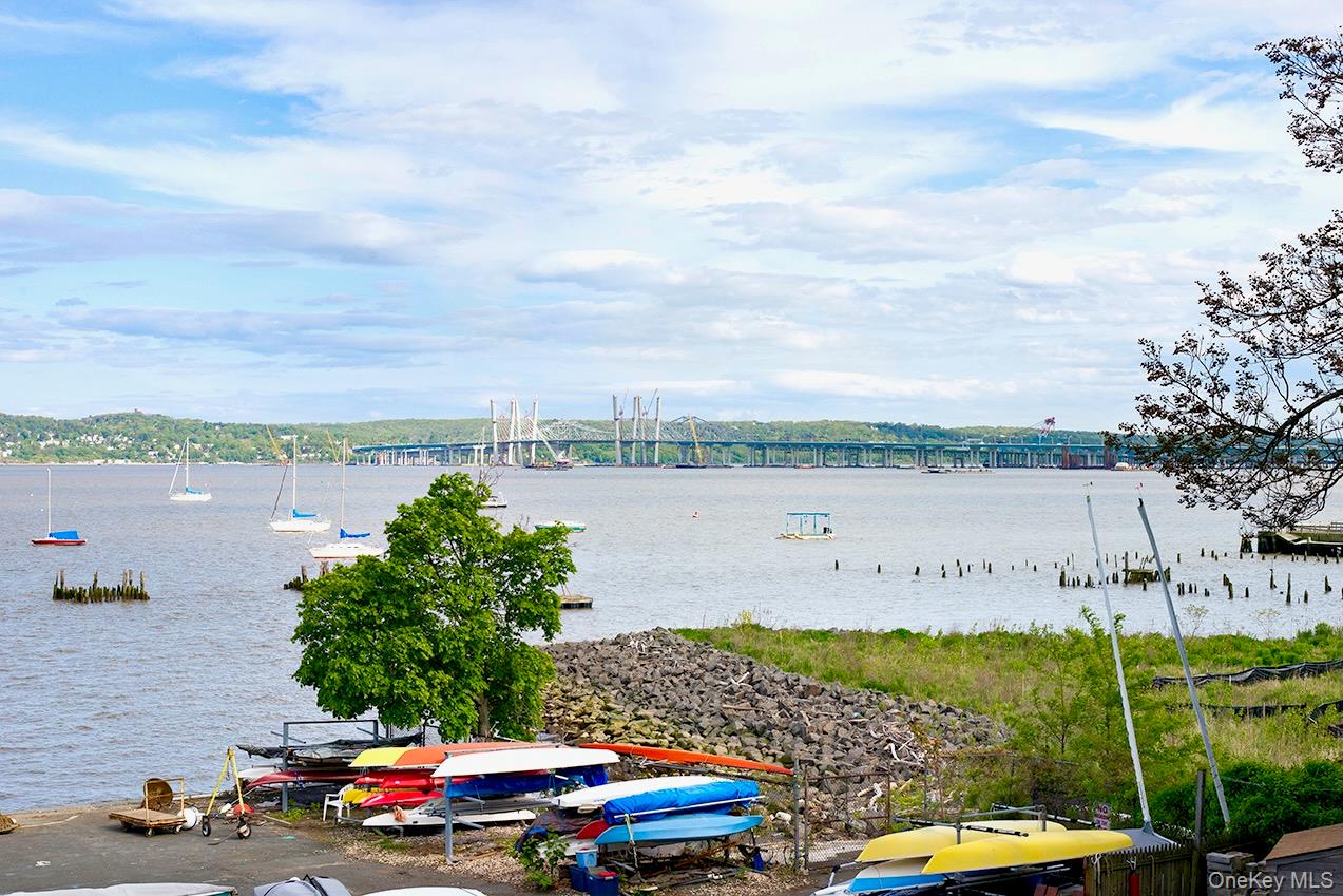 Homes for sale in Orangetown, NY | 17 1st Ave, Orangetown, NY 10960 | MLS# 951130