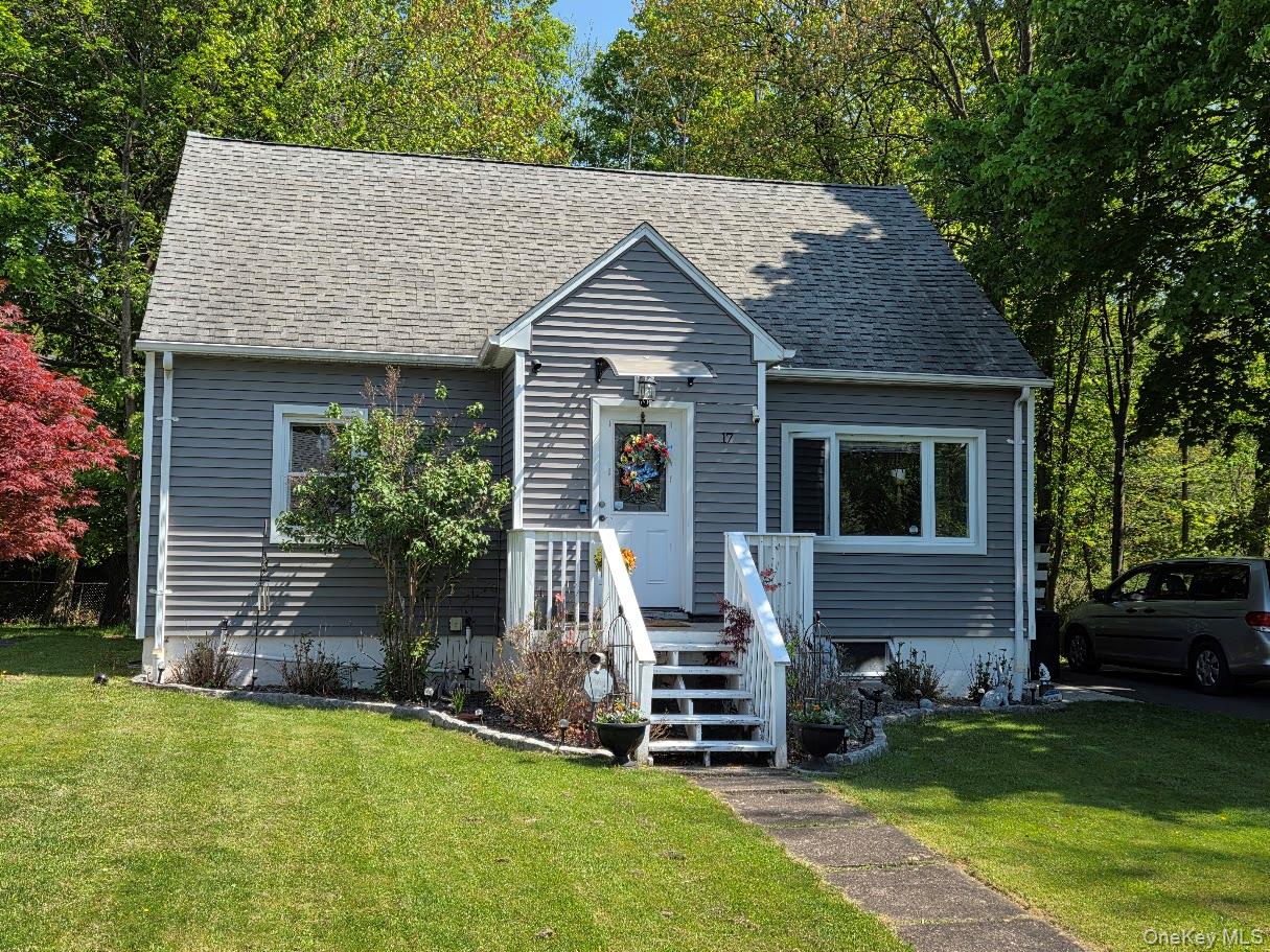 Homes for sale in Thompson, NY | 17 Greenview Ave, Thompson, NY 12701 | MLS# 953094