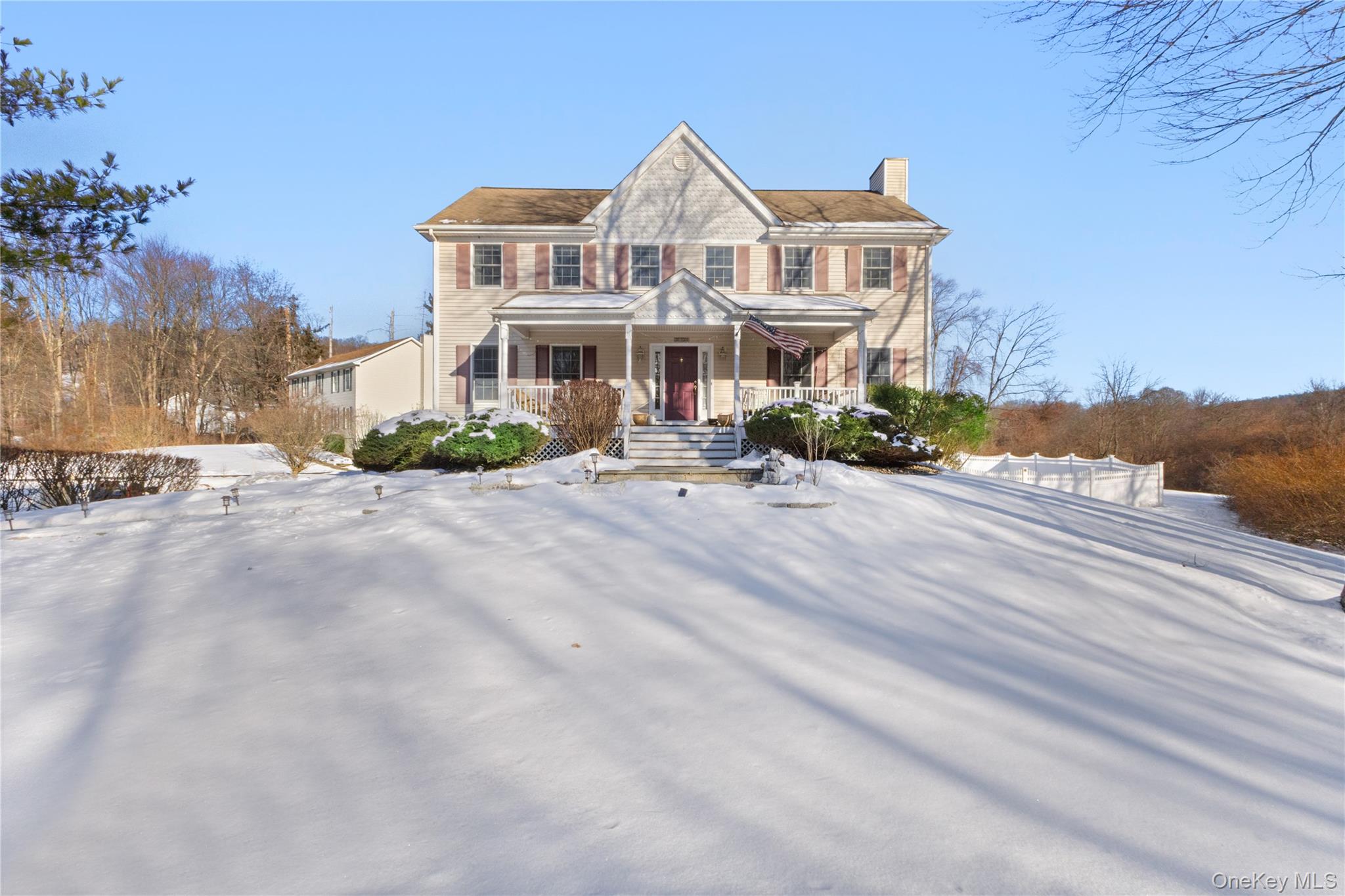 Homes for sale in Patterson, NY | 128 High View Dr, Patterson, NY 10512 | MLS# 953101