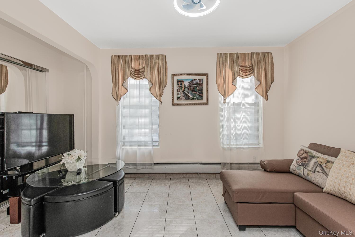 Homes for sale in New York, NY | 292 Wadsworth Ave, New York, NY 10040 | MLS# 953641