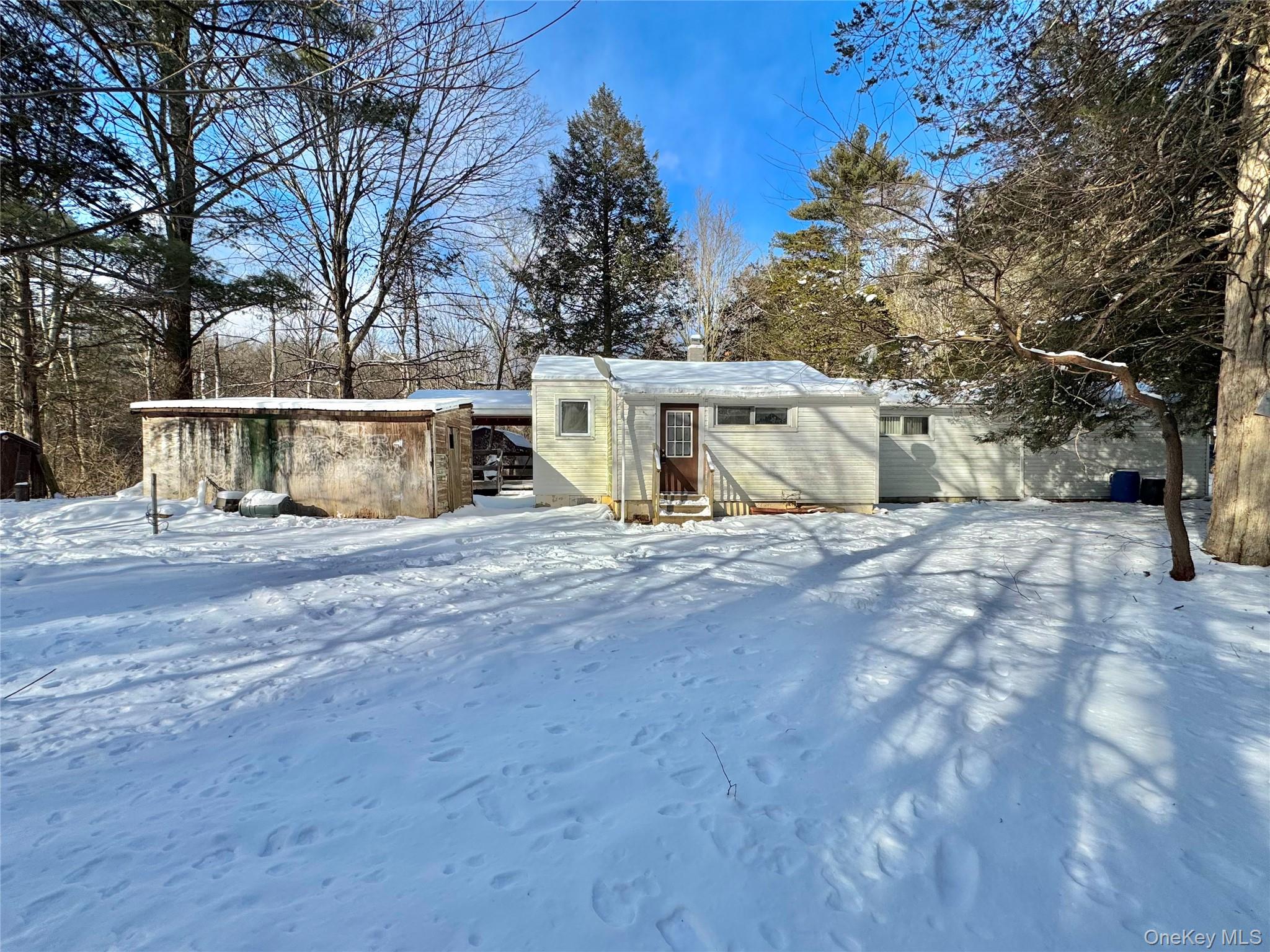 Homes for sale in Coxsackie, NY | 40 Potic Creek Rd, Coxsackie, NY 12051 | MLS# 954851