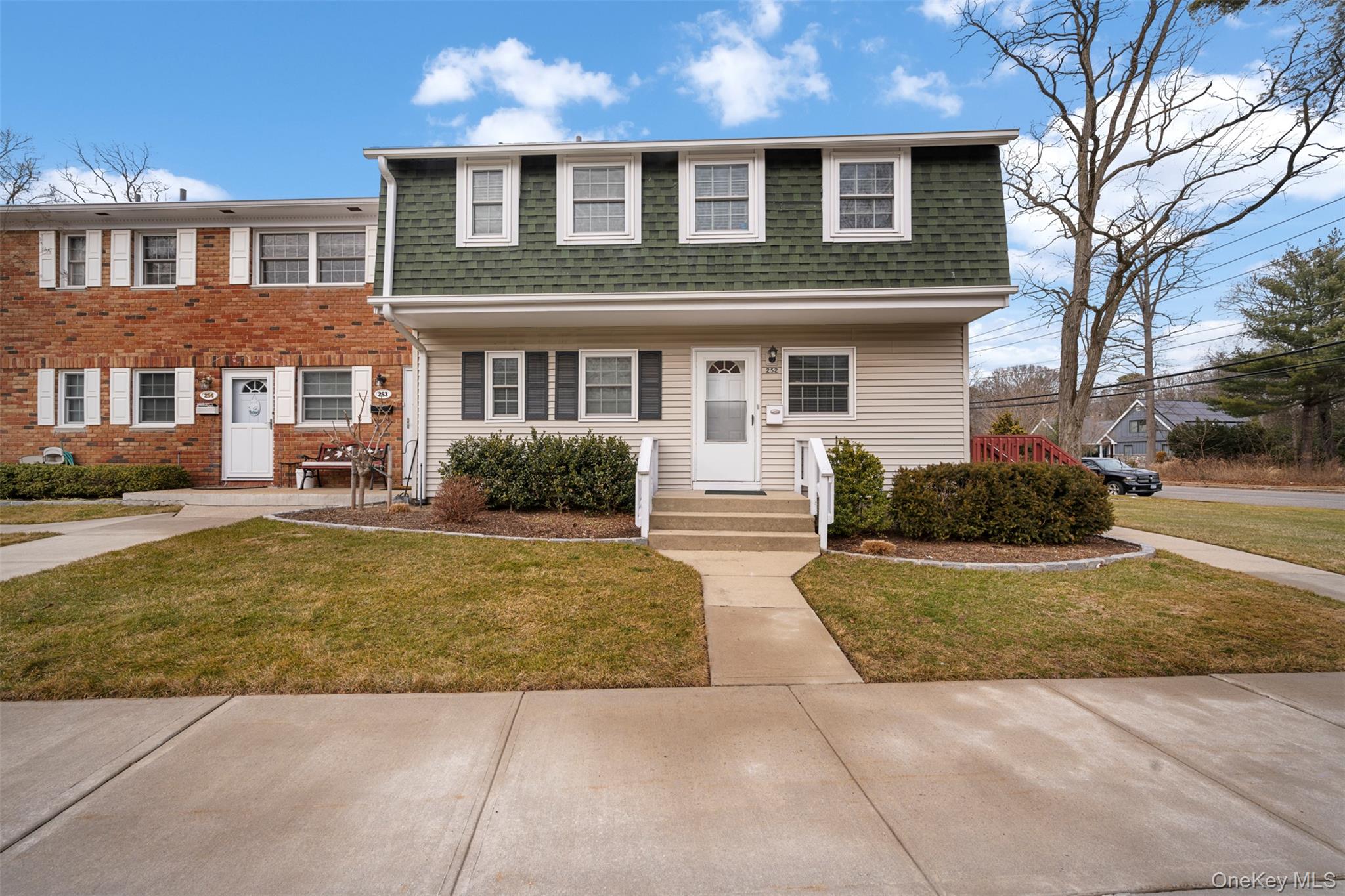 Homes for sale in Smithtown, NY | 252 Village Dr #252, Smithtown, NY 11788 | MLS# 955552