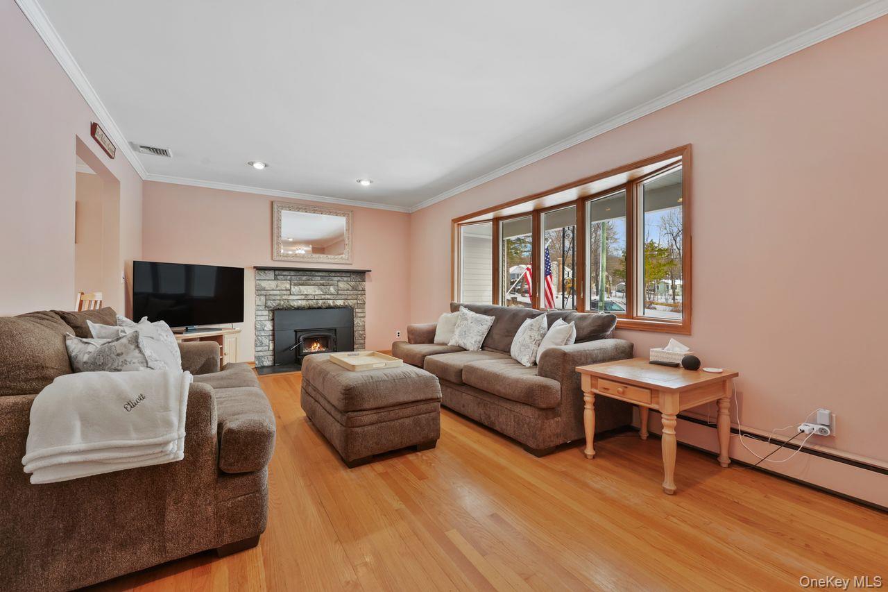 Homes for sale in Southeast, NY | 13 Birch Dr, Southeast, NY 10509 | MLS# 955628