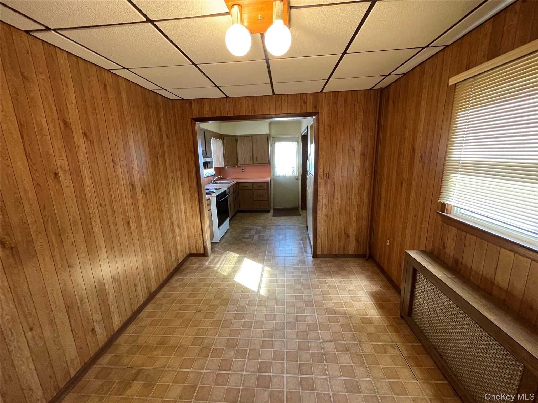 Homes for sale in Babylon, NY | 20 Wyona Ave, Babylon, NY 11757 | MLS# 955697