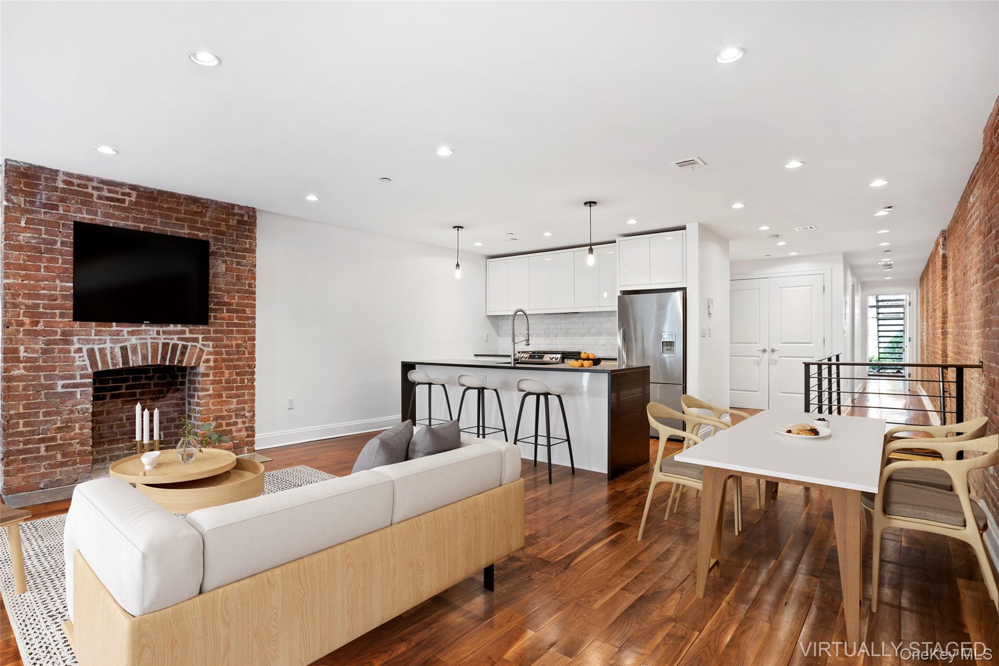 Homes for sale in New York, NY | 5 W 120Th St #1, New York, NY 10027 | MLS# 956393