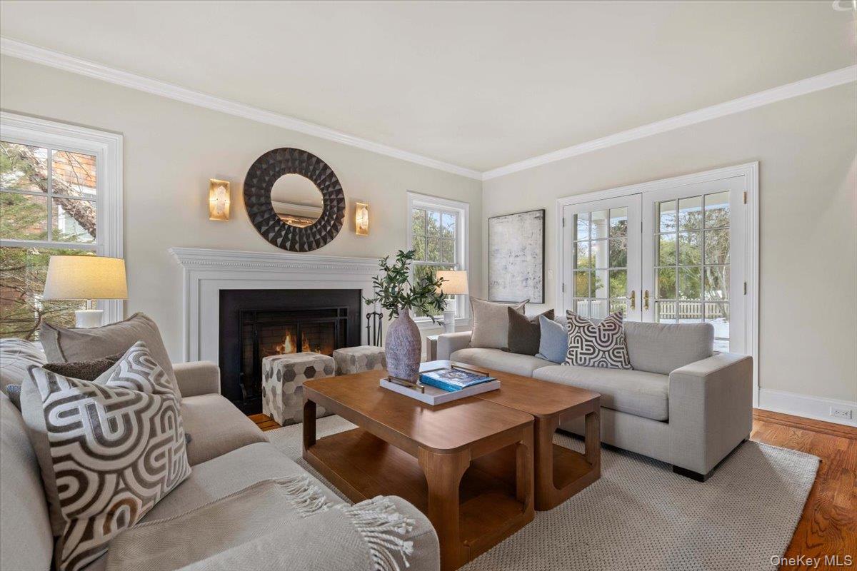 Homes for sale in Rye City, NY | 10 Hickory Dr, Rye City, NY 10580 | MLS# 956492