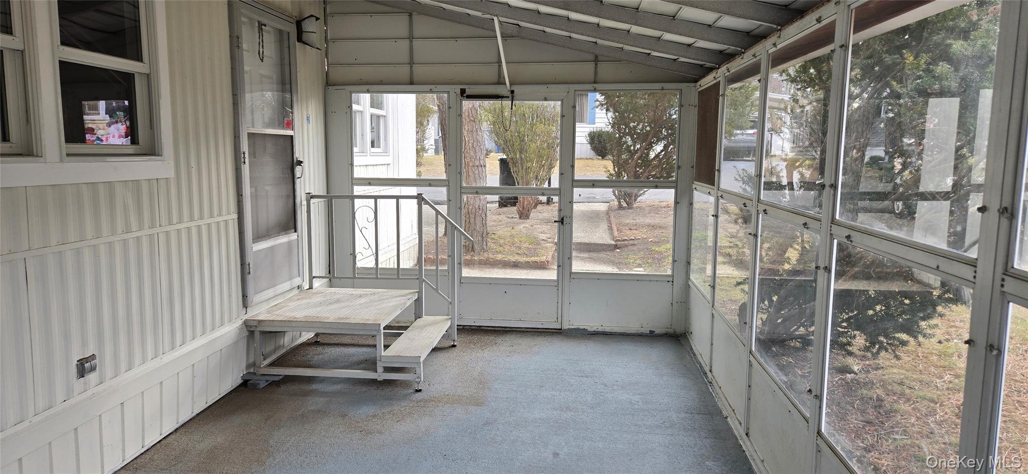 Homes for sale in Riverhead, NY | 525 Riverleigh Ave Unit 116, Riverhead, NY 11901 | MLS# 956516