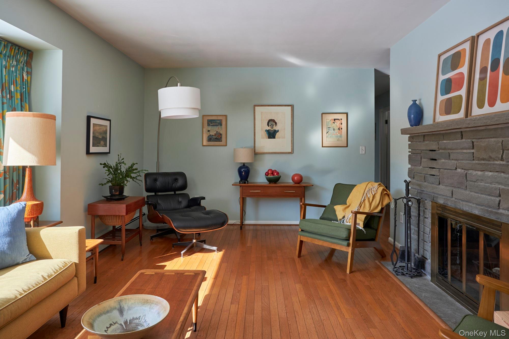 Homes for sale in Rhinebeck, NY | 41 Trinity Pl, Rhinebeck, NY 12572 | MLS# 956573