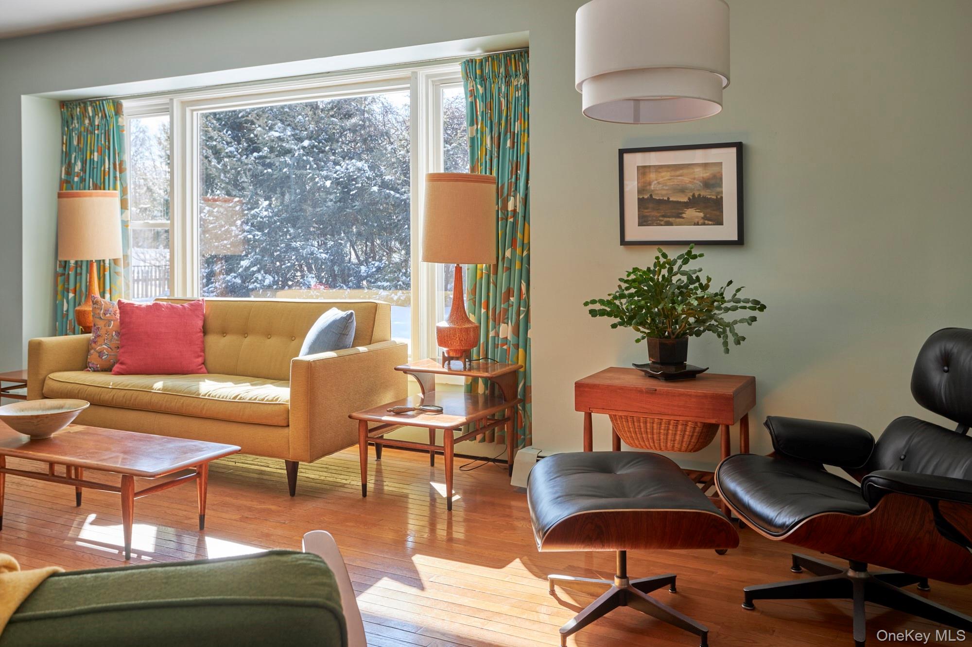 Homes for sale in Rhinebeck, NY | 41 Trinity Pl, Rhinebeck, NY 12572 | MLS# 956573