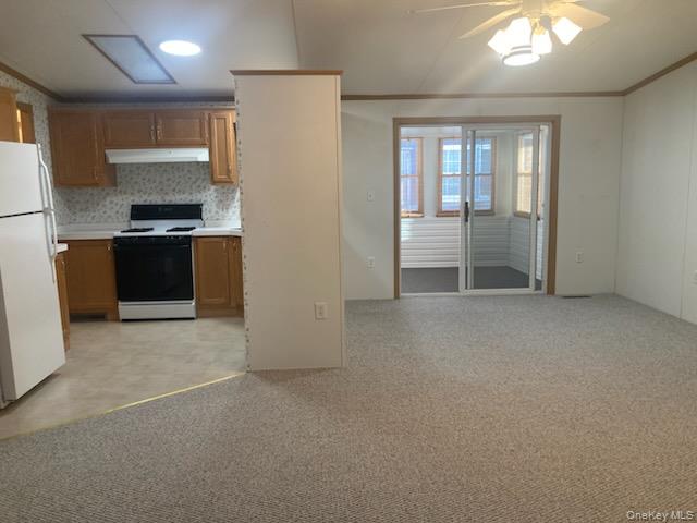 Homes for sale in Riverhead, NY | 1661 Old Country Rd #195, Riverhead, NY 11901 | MLS# 957021