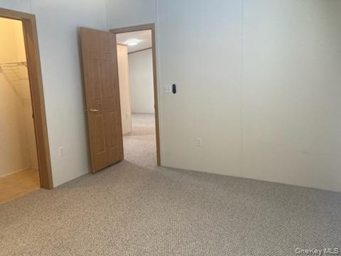 Homes for sale in Riverhead, NY | 1661 Old Country Rd #195, Riverhead, NY 11901 | MLS# 957021