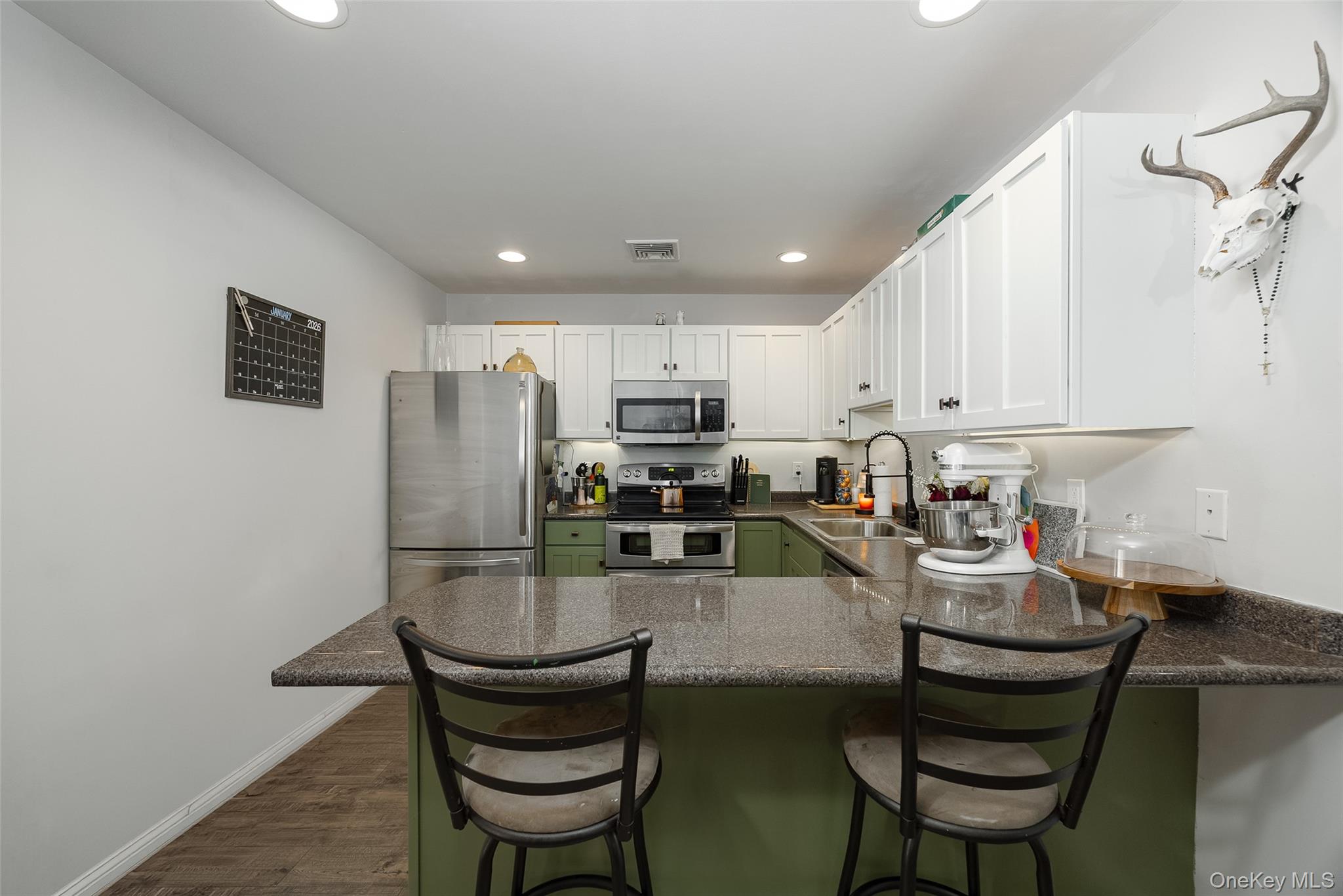 Homes for sale in Lloyd, NY | 787 Gregory Ct, Lloyd, NY 12528 | MLS# 957064