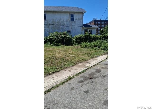 5th image of 2261 Loretta Rd, Far Rockaway, NY 11691 | MLS# 957080
