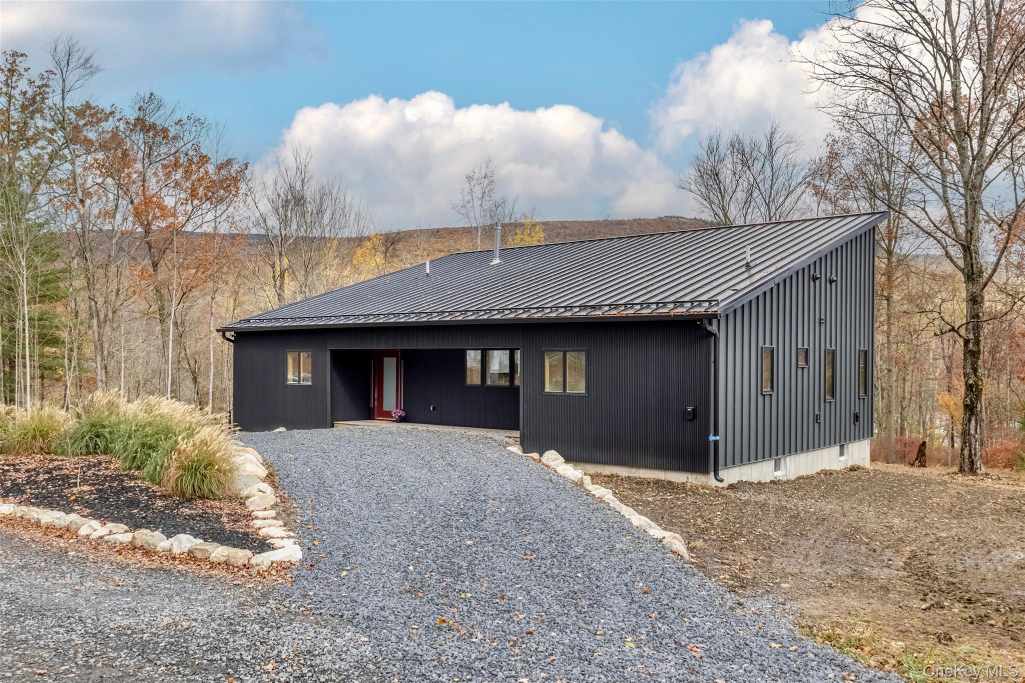 Homes for sale in Gardiner, NY | 513 Myrtle Ave, Gardiner, NY 12589 | MLS# 957166