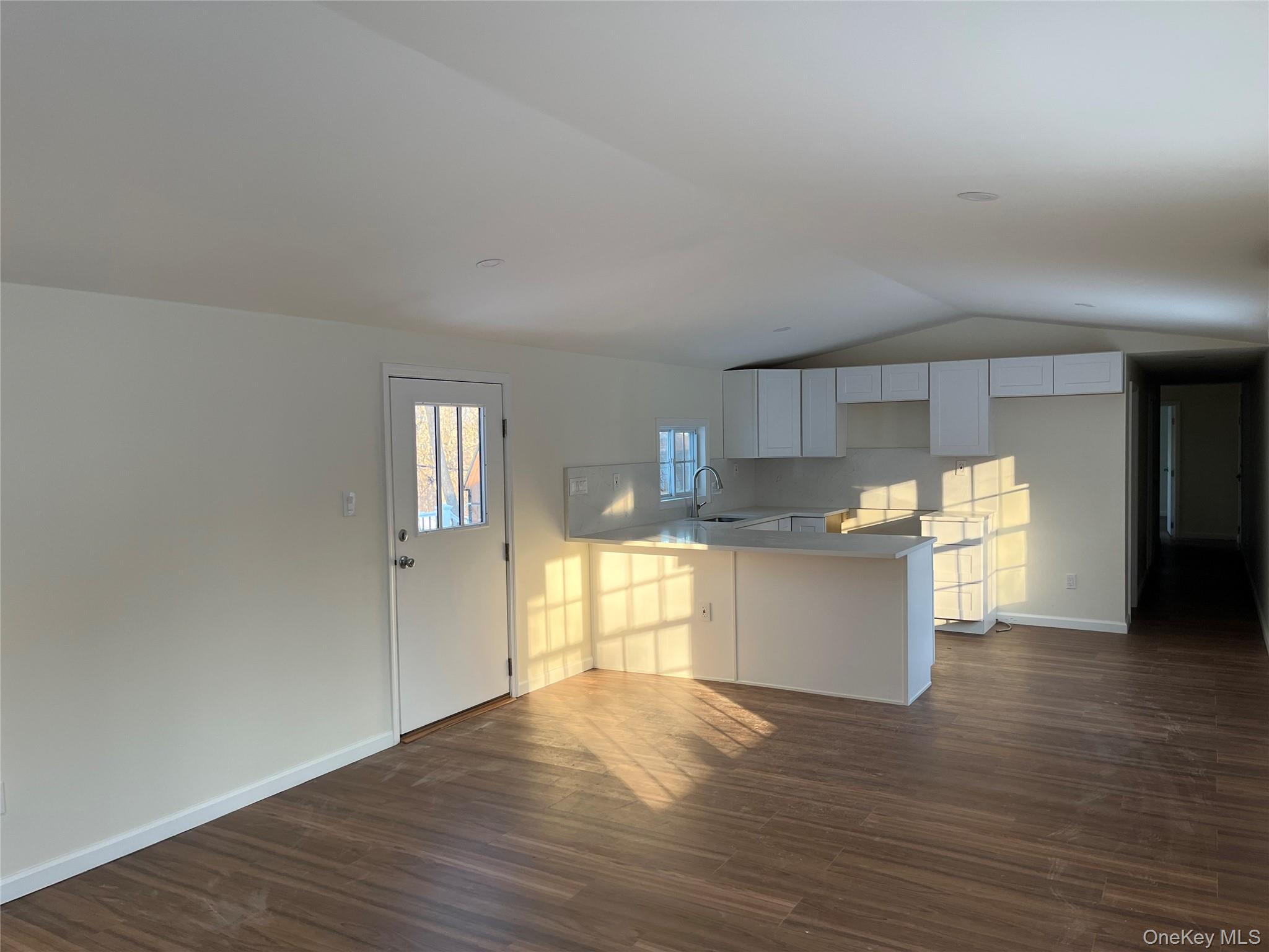 Homes for sale in Marlboro, NY | 1 Walnut Park Ln, Marlboro, NY 12547 | MLS# 957183