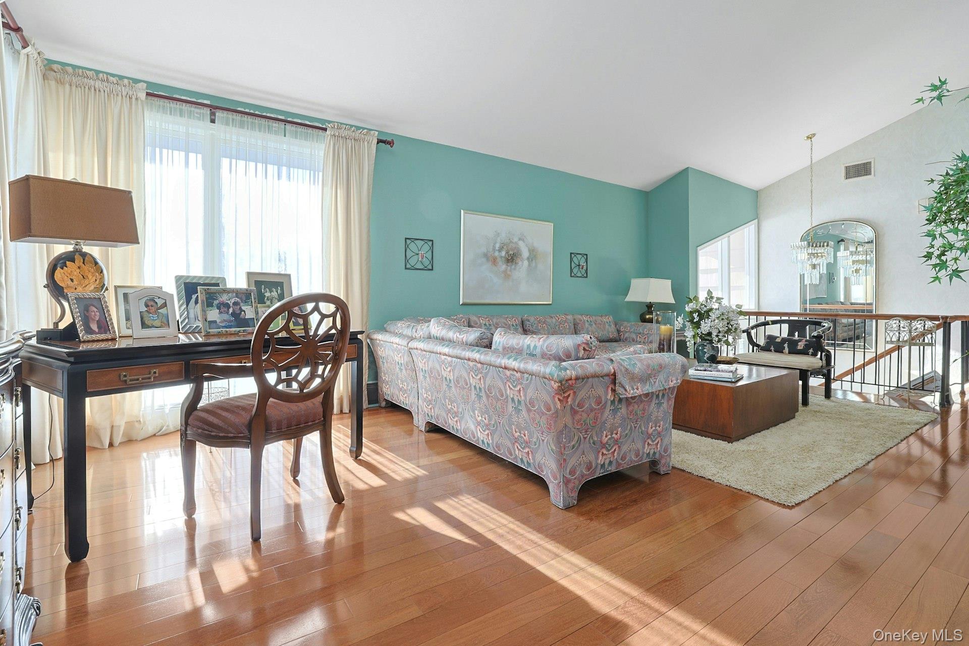 5th image of 7 Lorenz Dr, Valhalla, NY 10595 | MLS# 958018