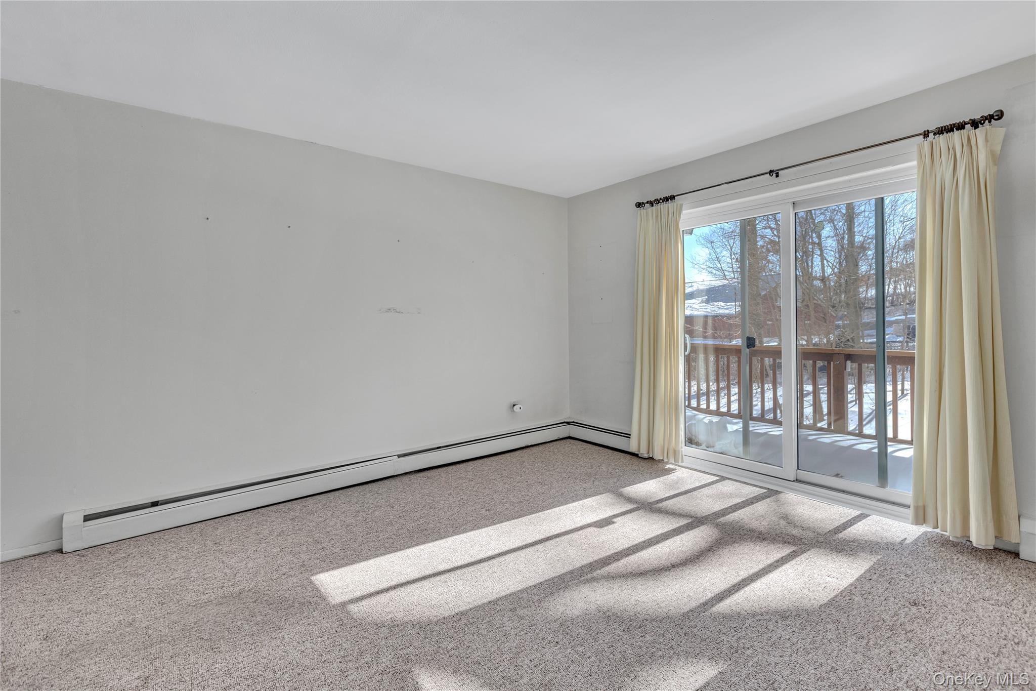 Homes for sale in Smithtown, NY | 1055 Village Dr #1055, Smithtown, NY 11788 | MLS# 958803