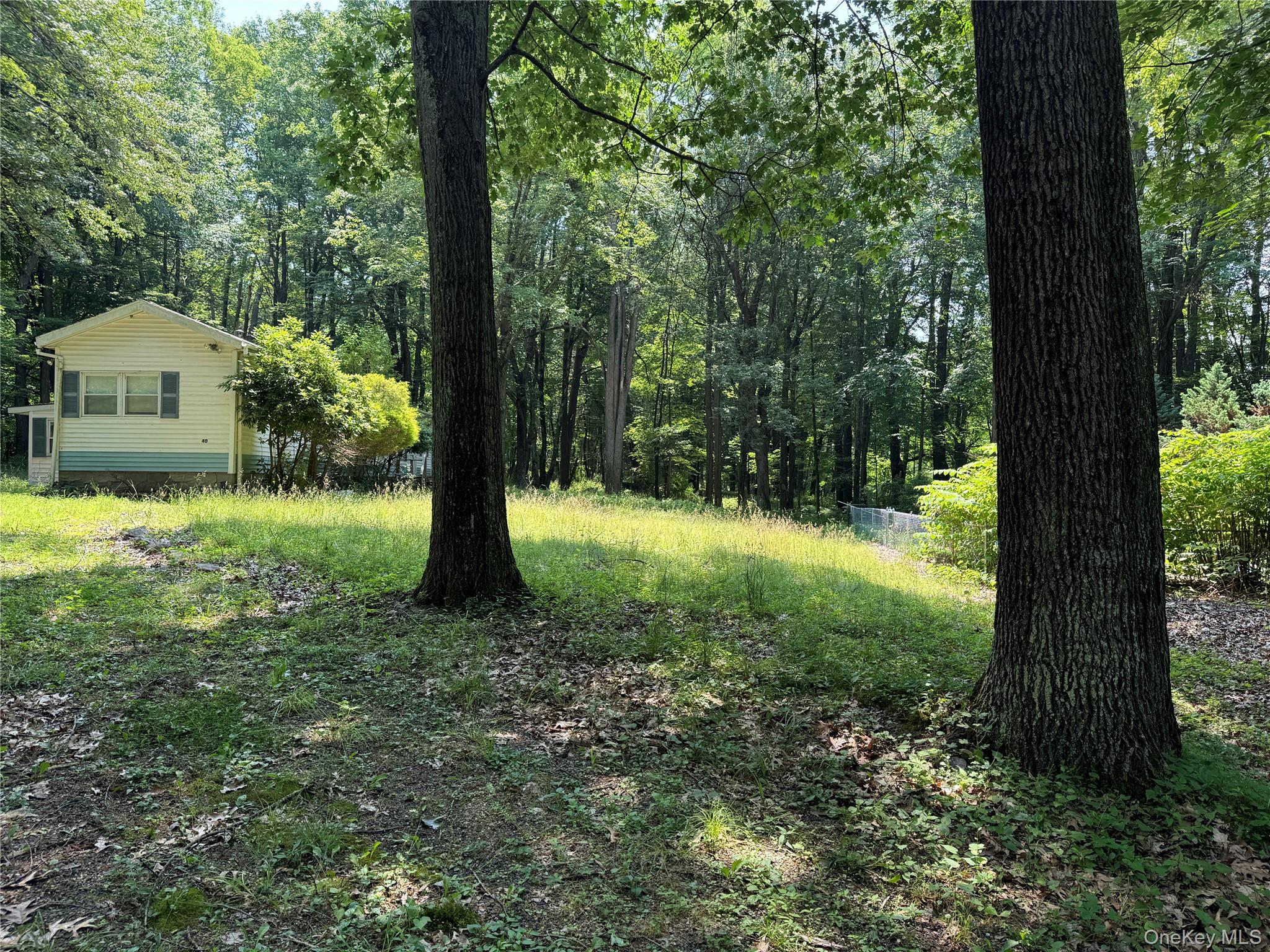 Homes for sale in Greenville, NY | 40 Huntington Dr, Greenville, NY 12083 | MLS# 959238